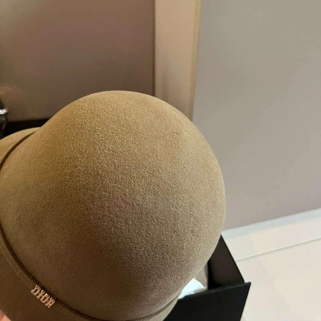 Головные Уборы Christian Dior 4494