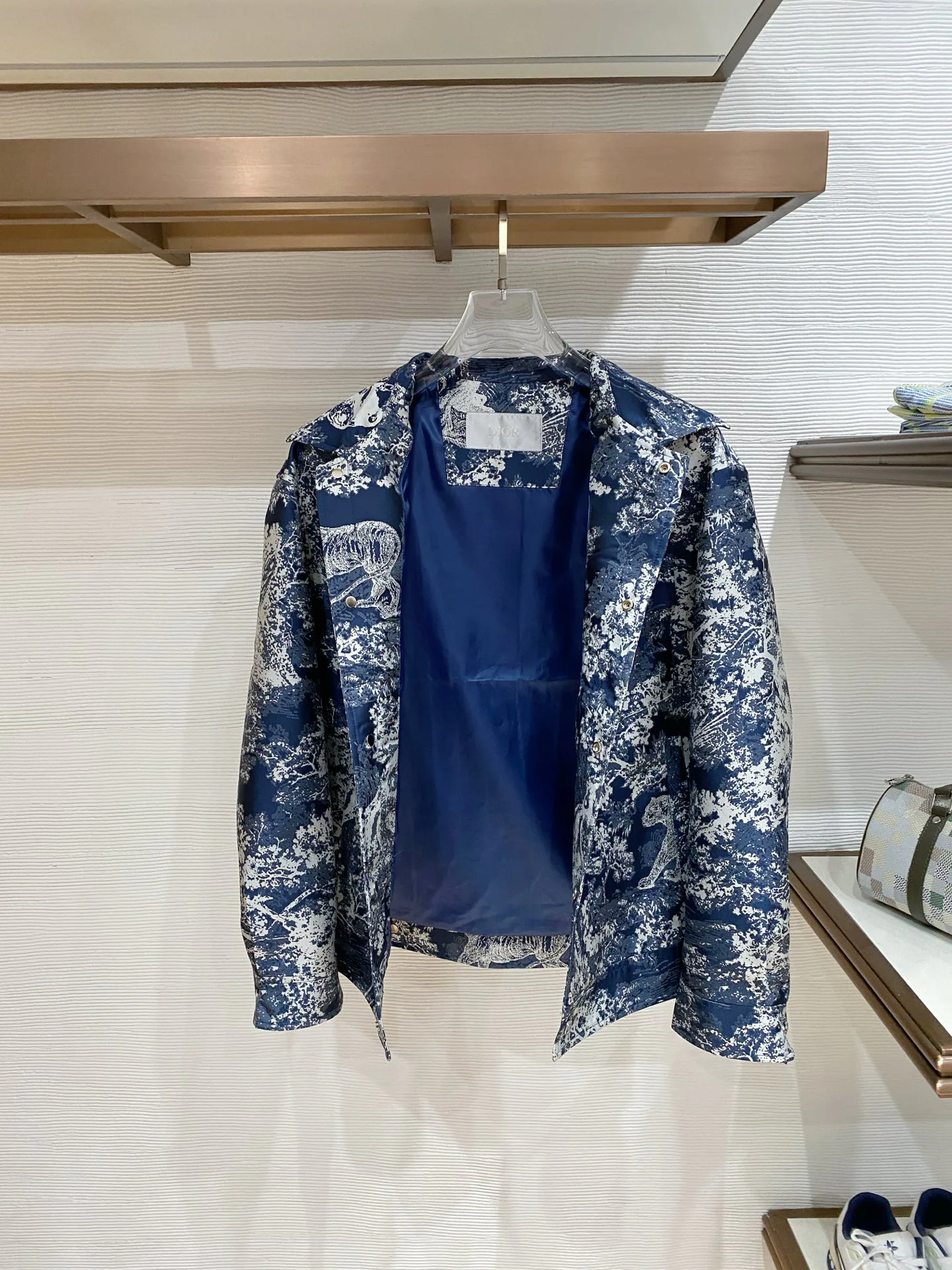 Куртки И Пуховики Мужские Christian Dior 10197306