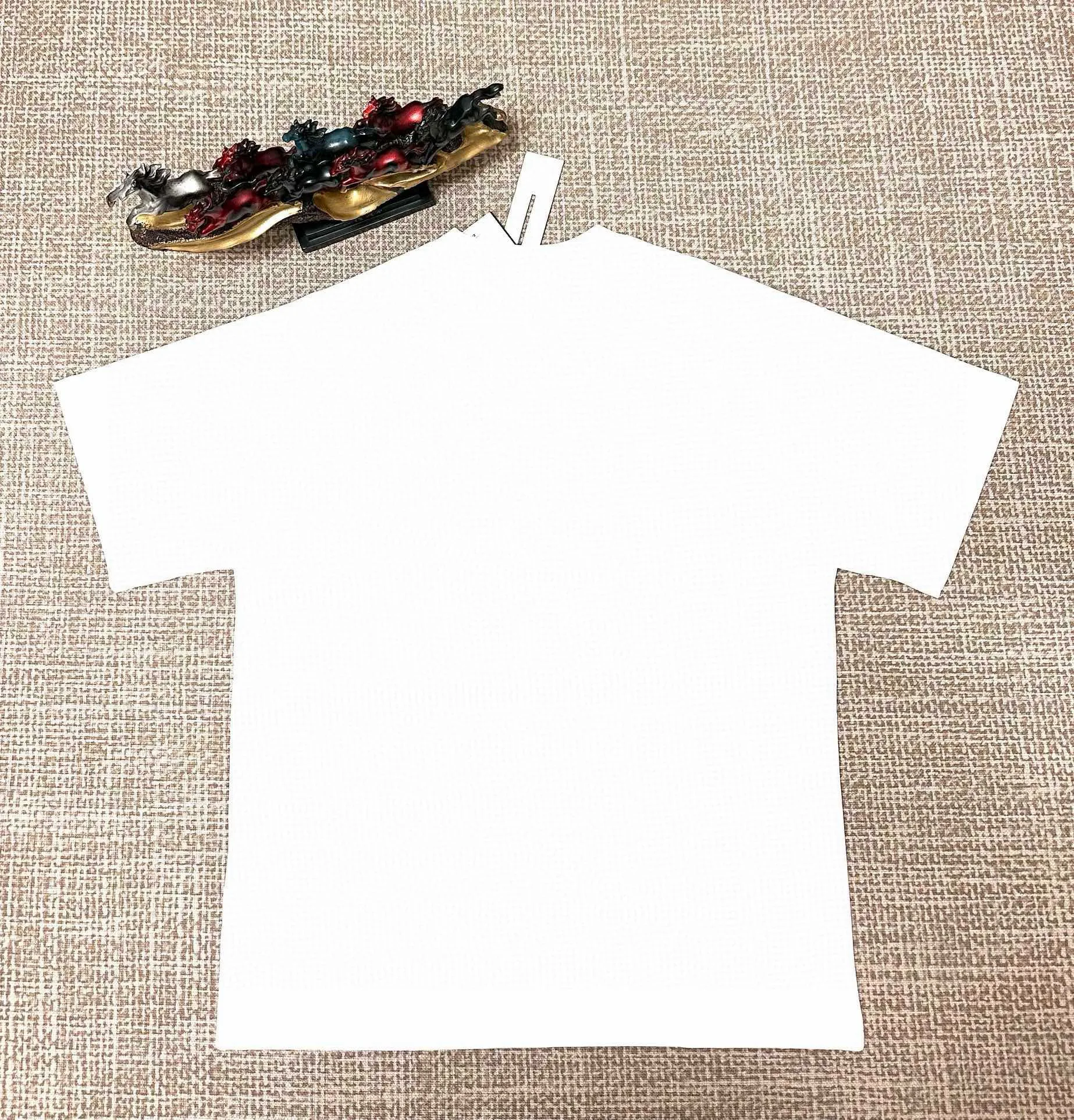 Футболки Женские Loewe 3984730