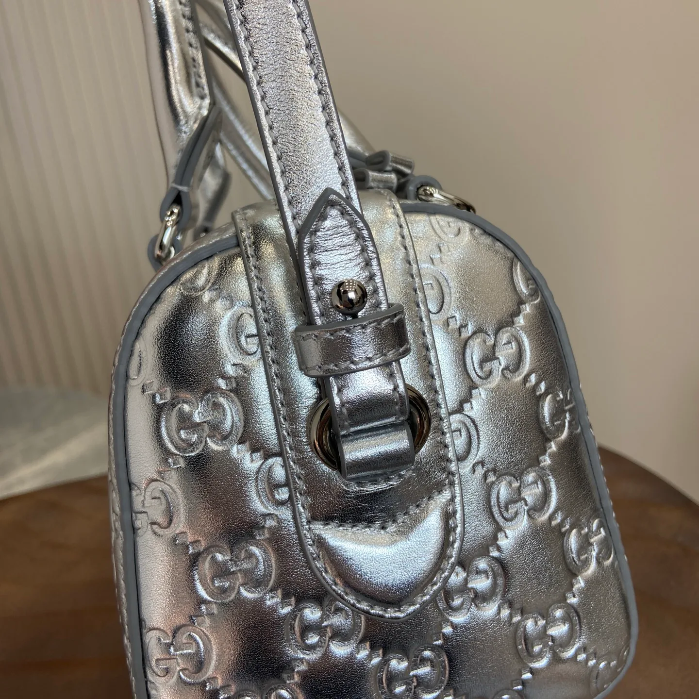 Классические Сумки Женские Gucci 10841812