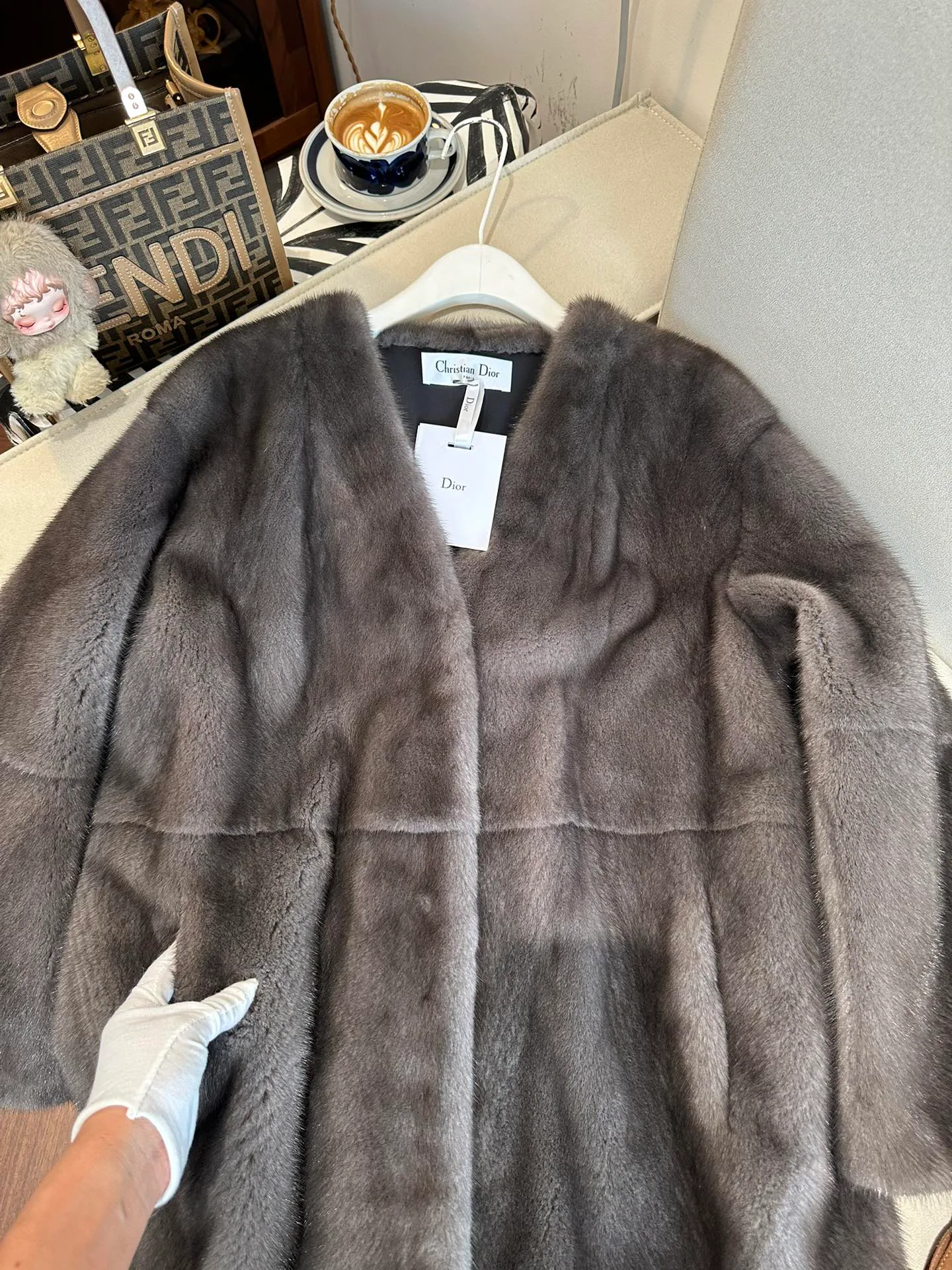 Шубы Женские Christian Dior 560983