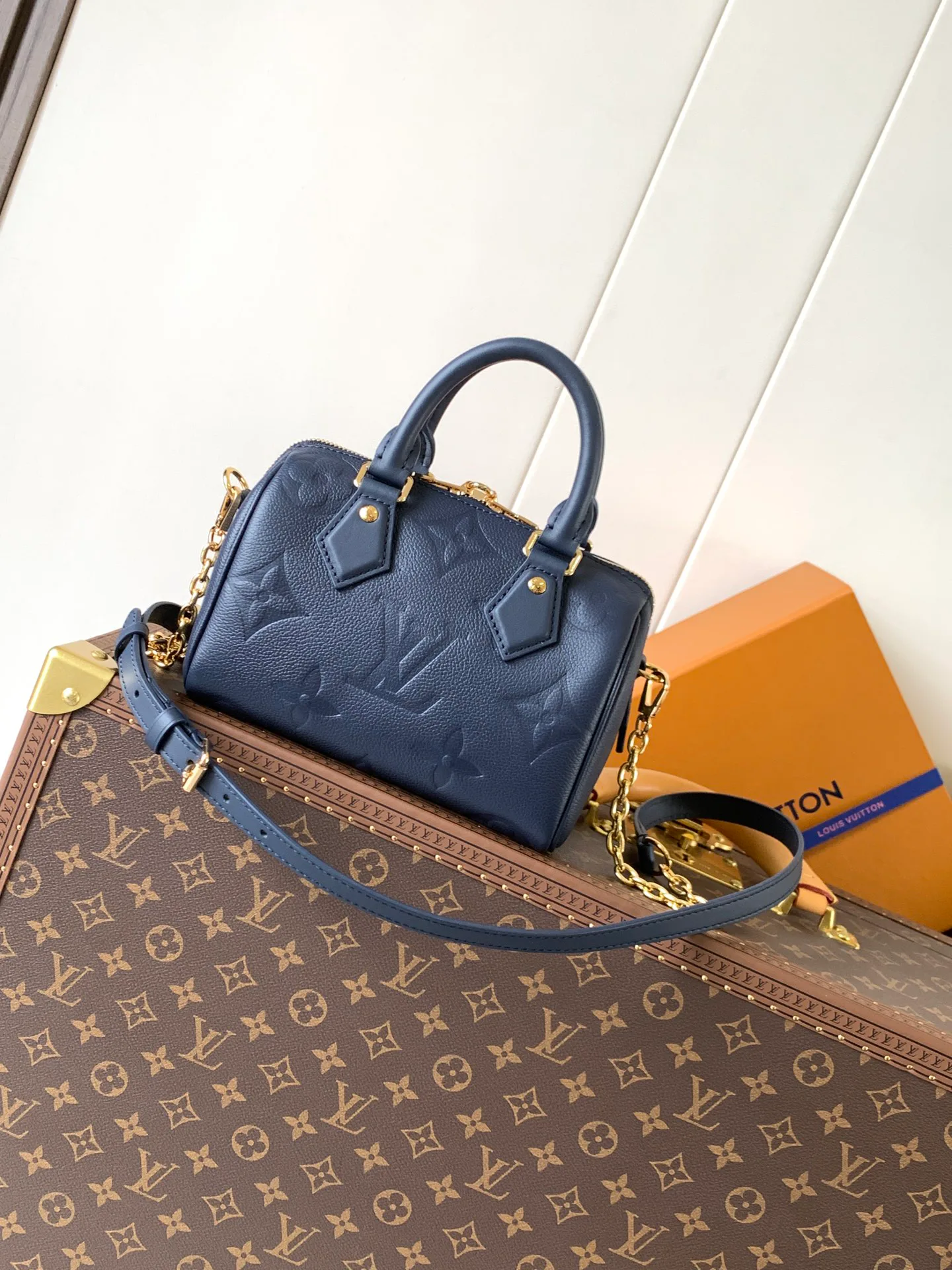 Классические Сумки Женские Louis Vuitton 11488626
