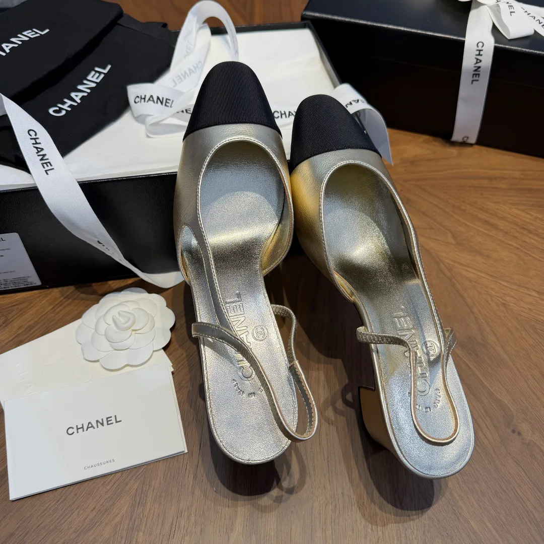 Туфли Женские Chanel 13569590