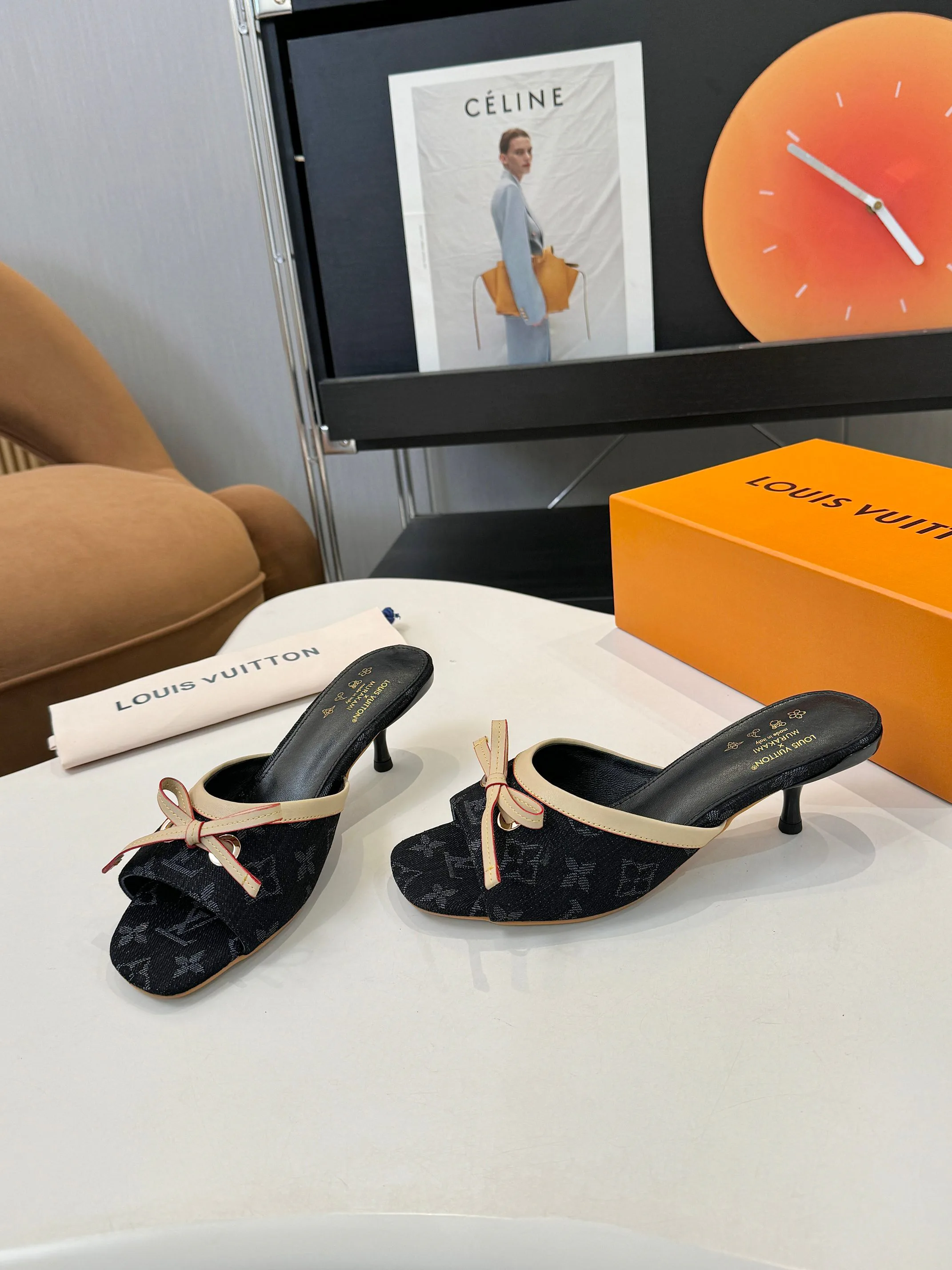 Босоножки Женские Louis Vuitton 11190678