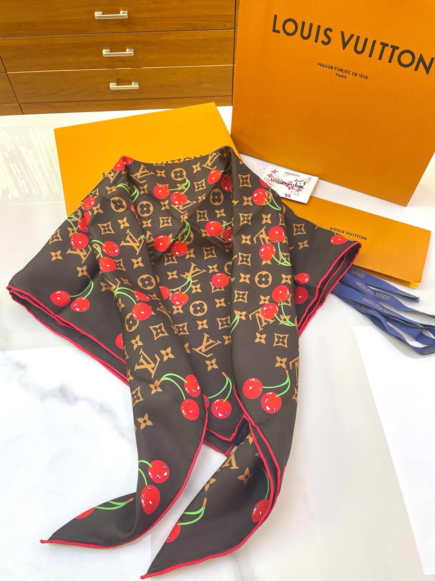 Платки Louis Vuitton 10194222