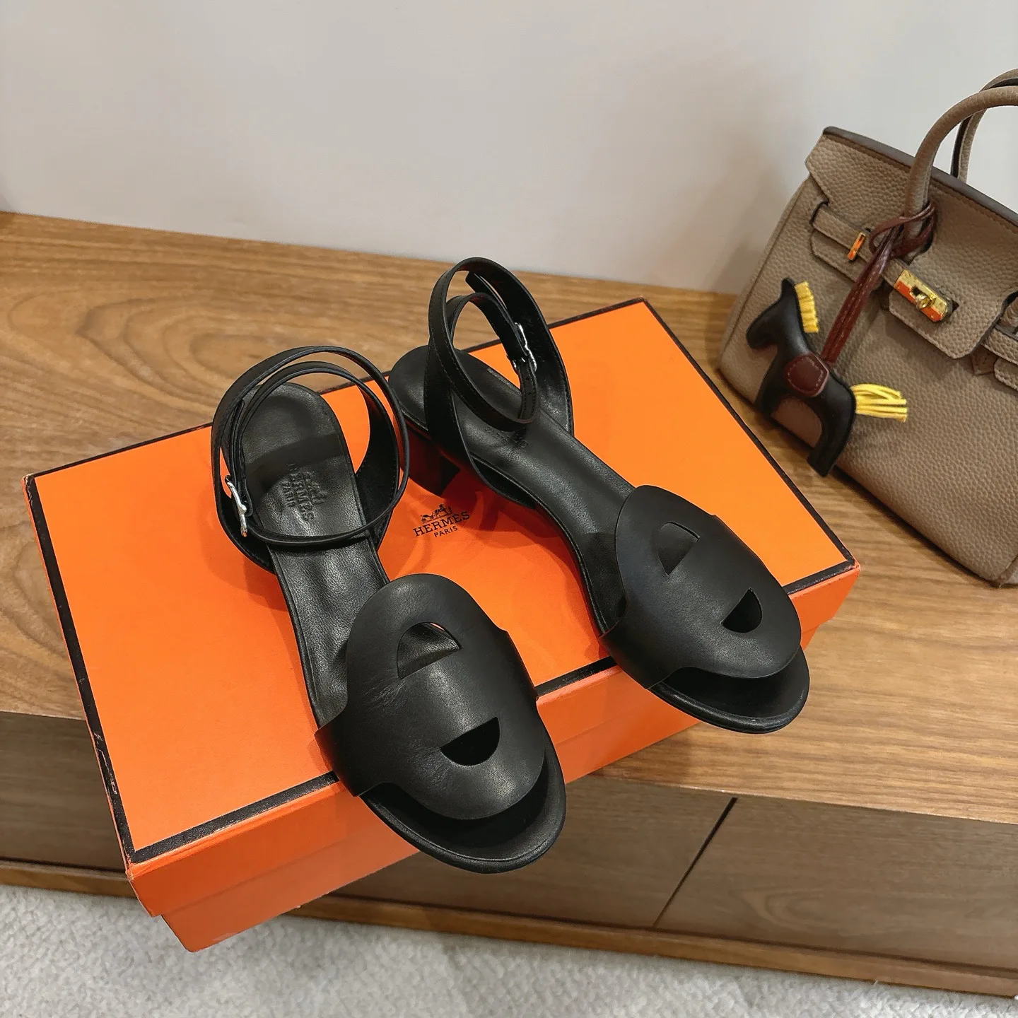 Босоножки Женские Hermes 10268345