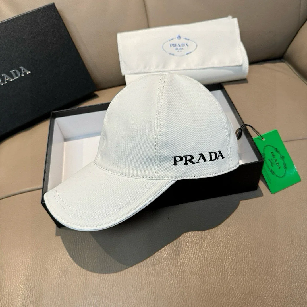 Головные Уборы Prada 17515249