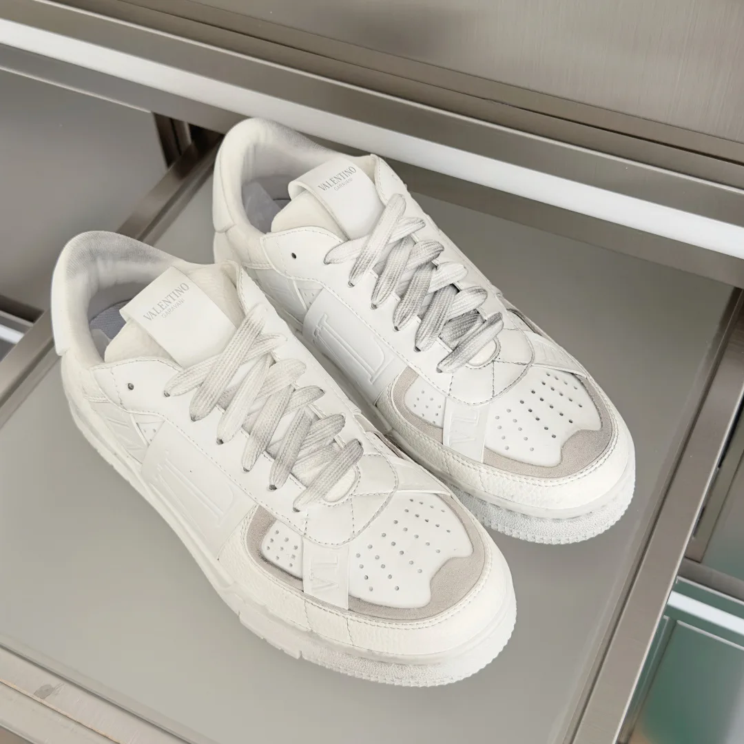 Кроссовки Женские Valentino 878002