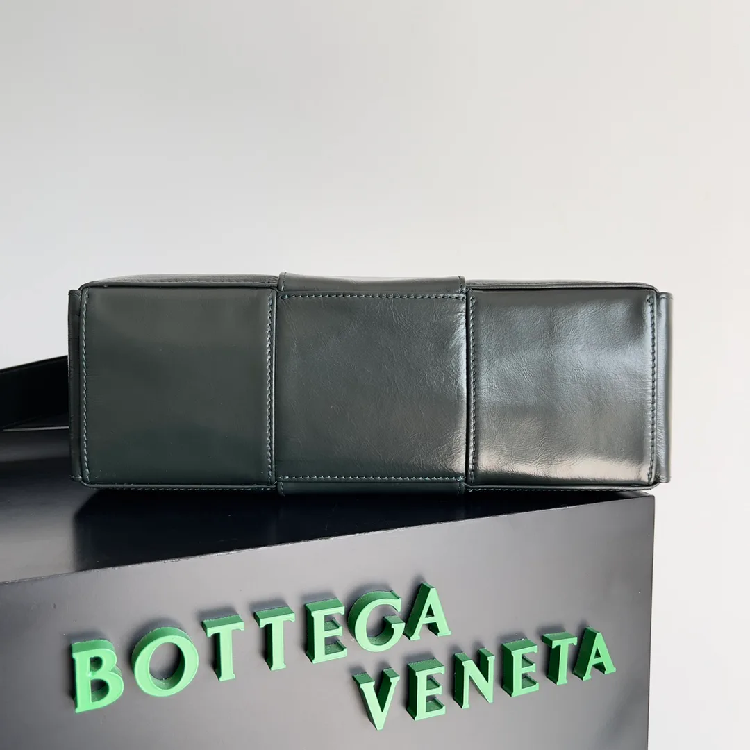 Классические Сумки Женские Bottega Veneta 17372502