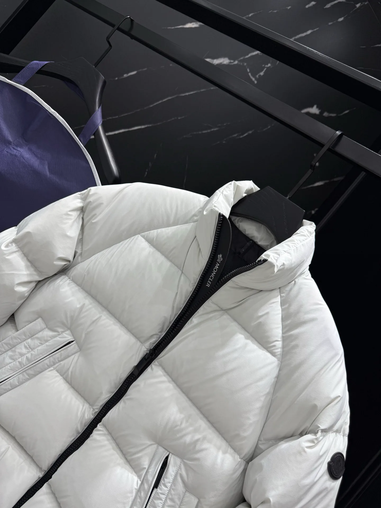 Куртки И Пуховики Мужские Moncler 566455