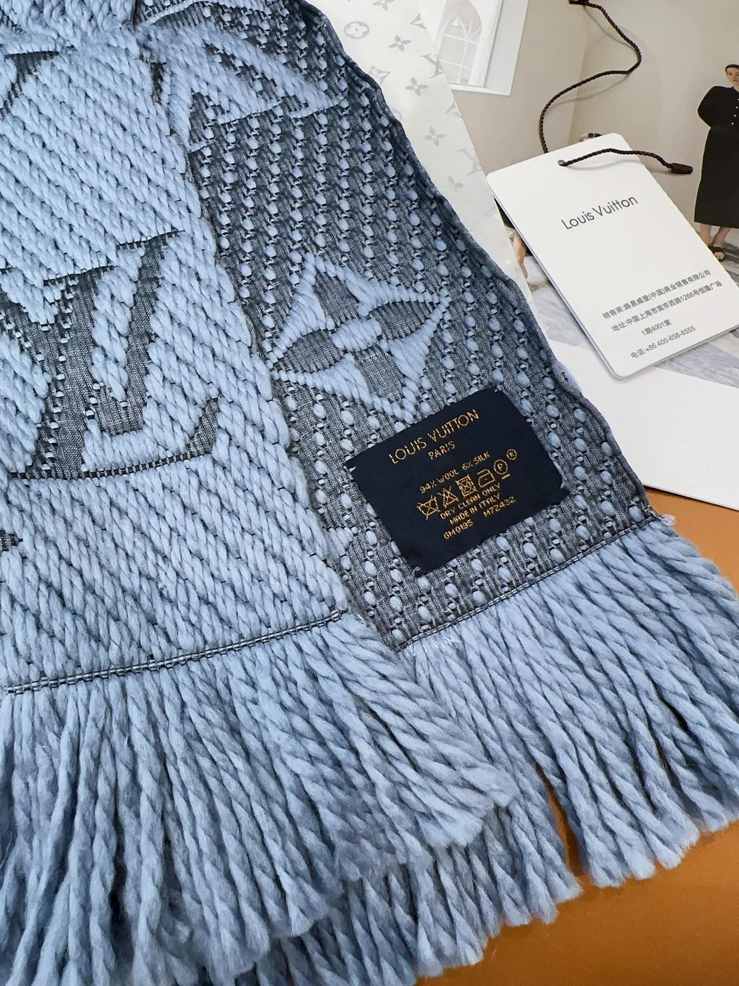 Шарфы Louis Vuitton 386968