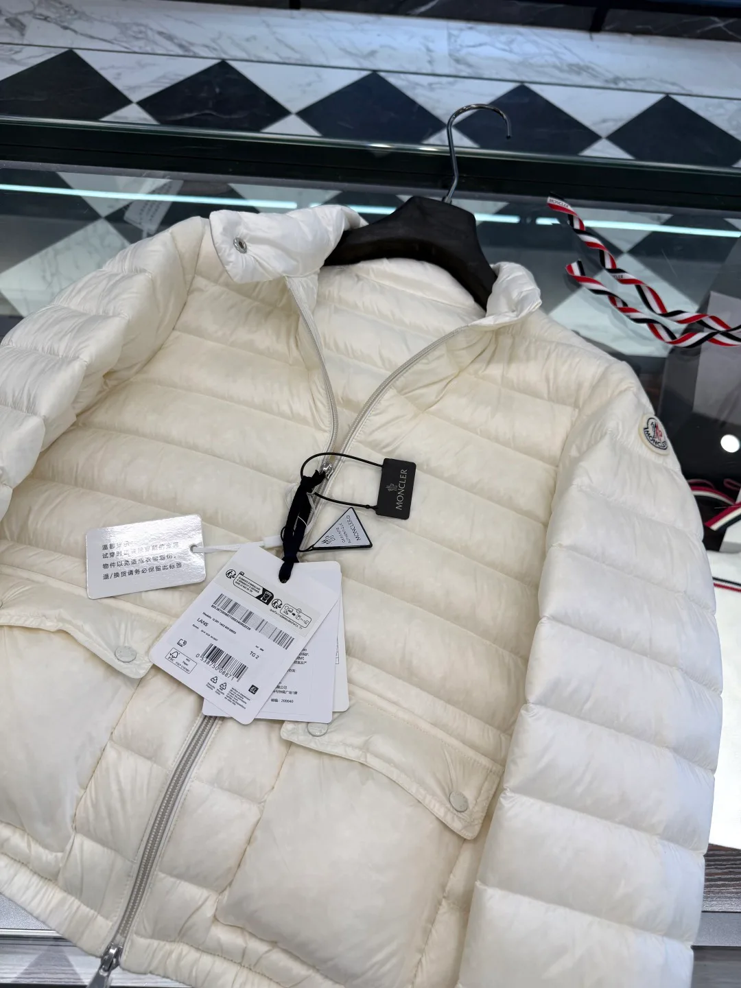 Куртки И Пуховики Женские Moncler 18741273