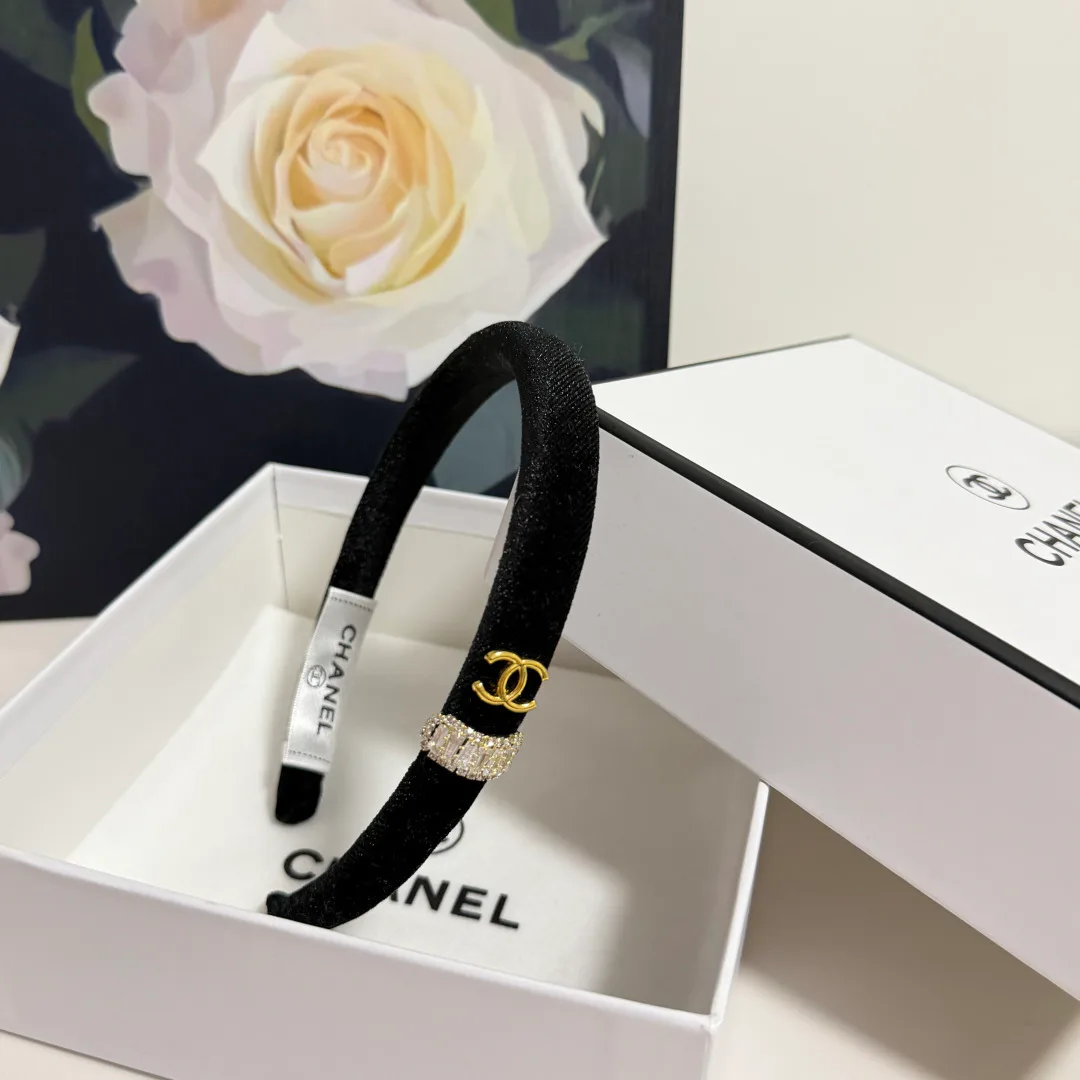 Головные Уборы Chanel 13079152