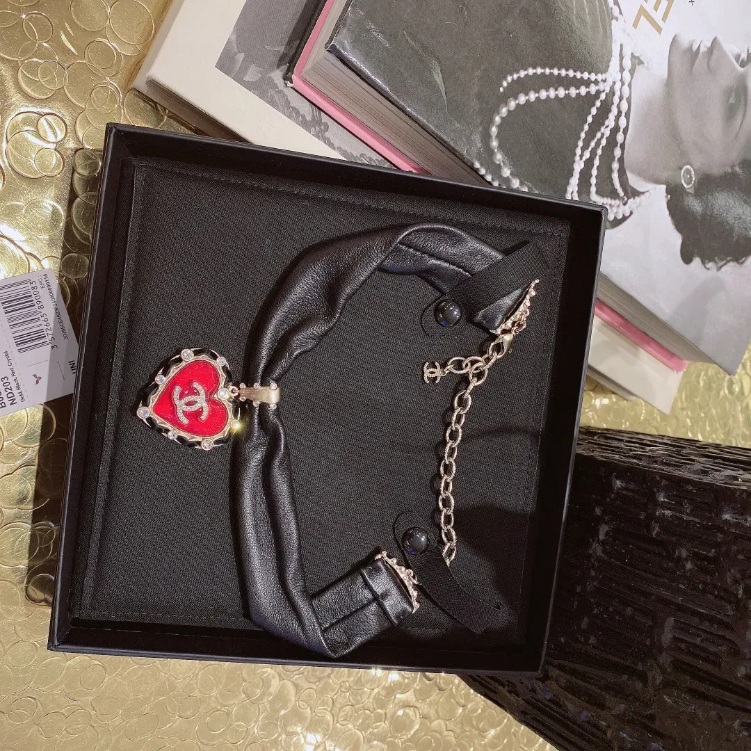 Бижутерия Chanel 1061603