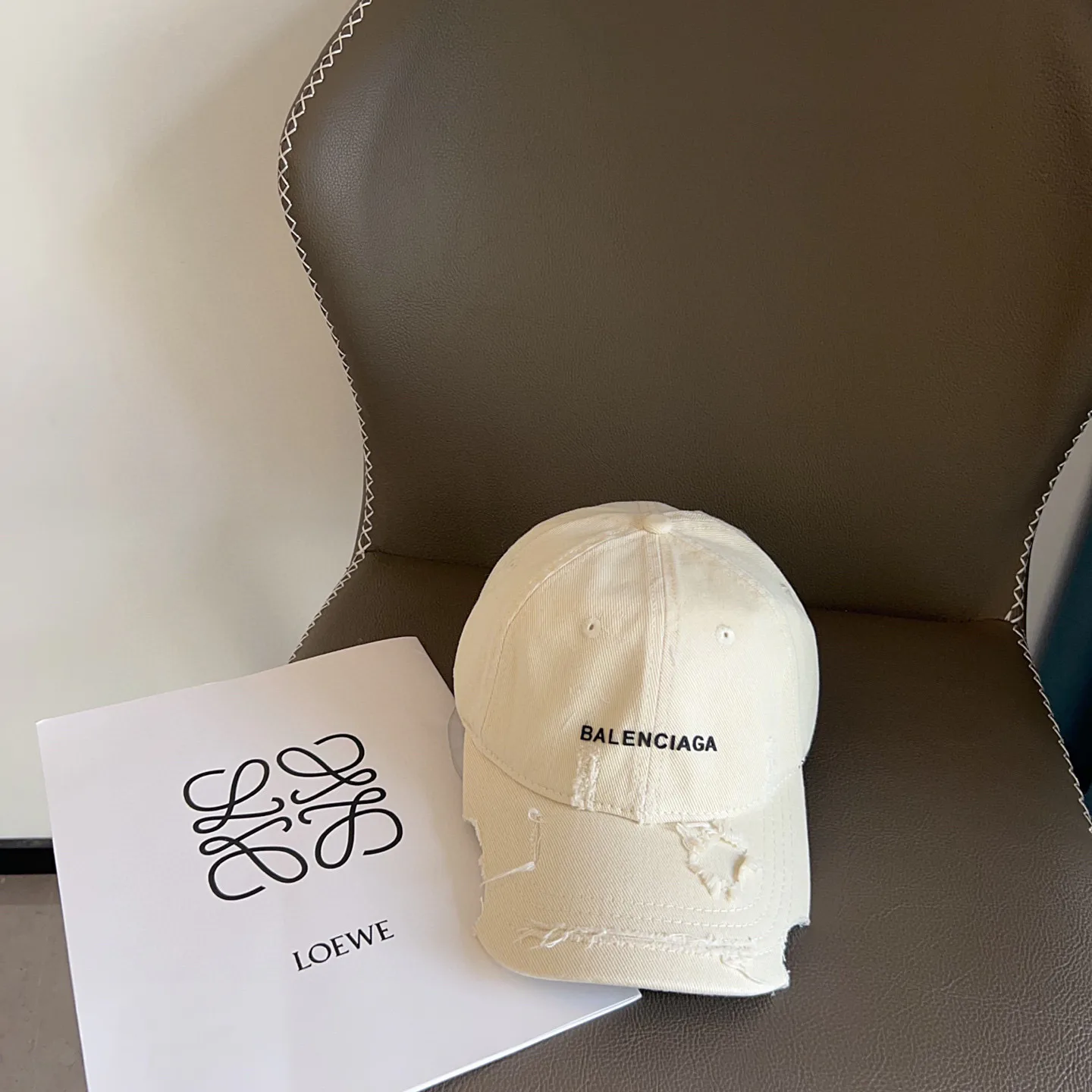 Головные Уборы Balenciaga 17034