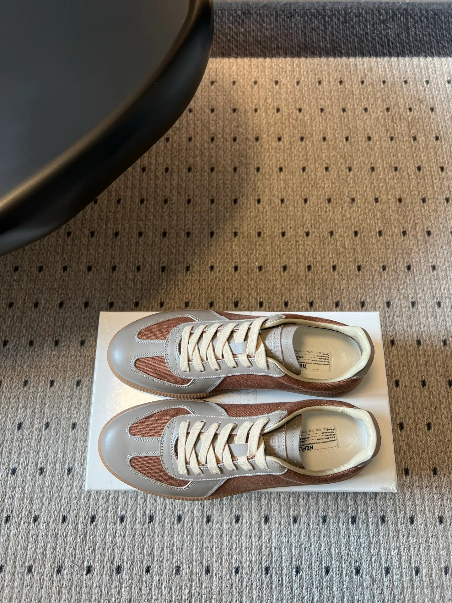 Кроссовки Женские Maison Margiela 17568930
