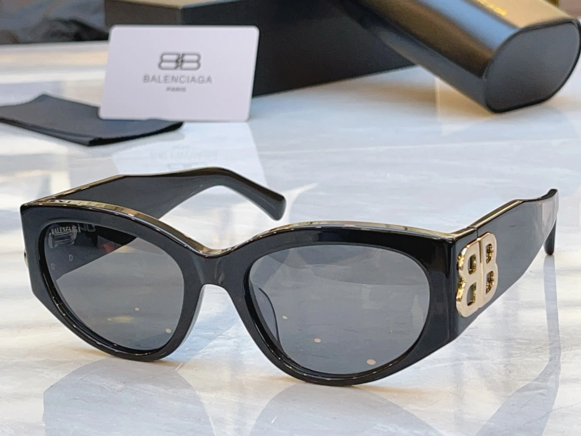 Очки Balenciaga 10842058