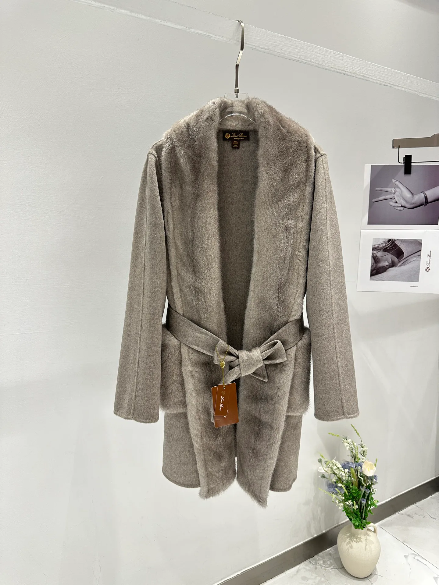 Пальто Женские Loro Piana 18082923