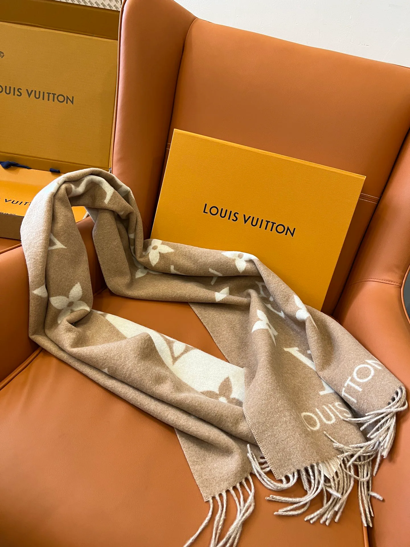 Шарфы Louis Vuitton 12033