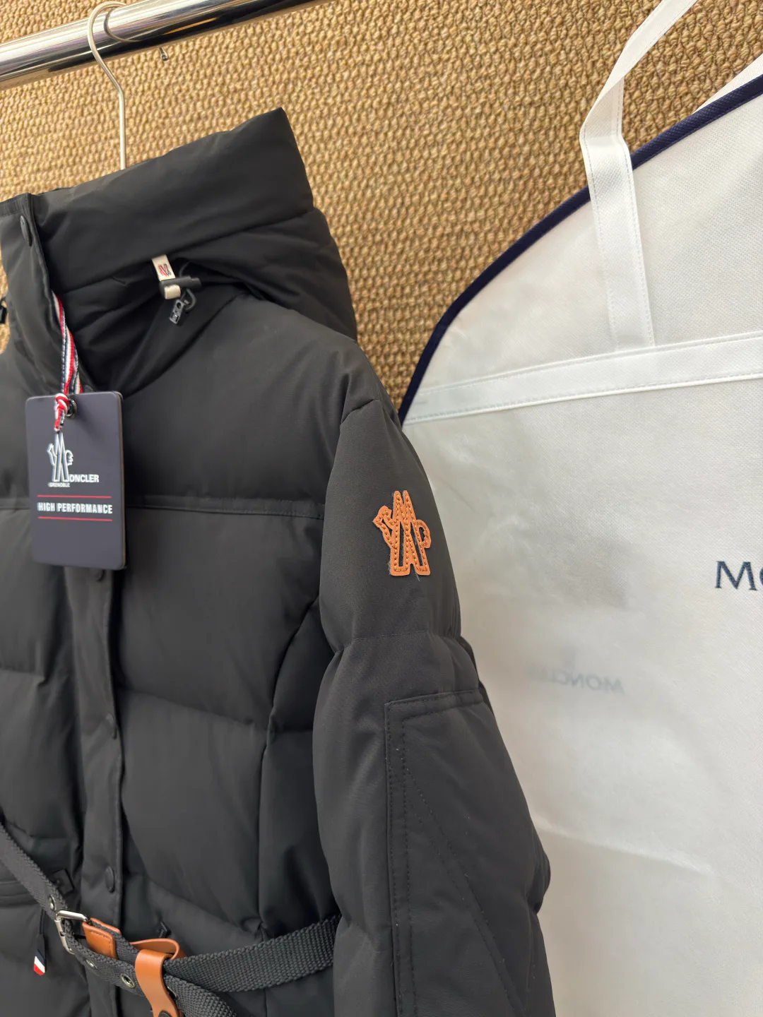 Куртки И Пуховики Женские Moncler 18816464