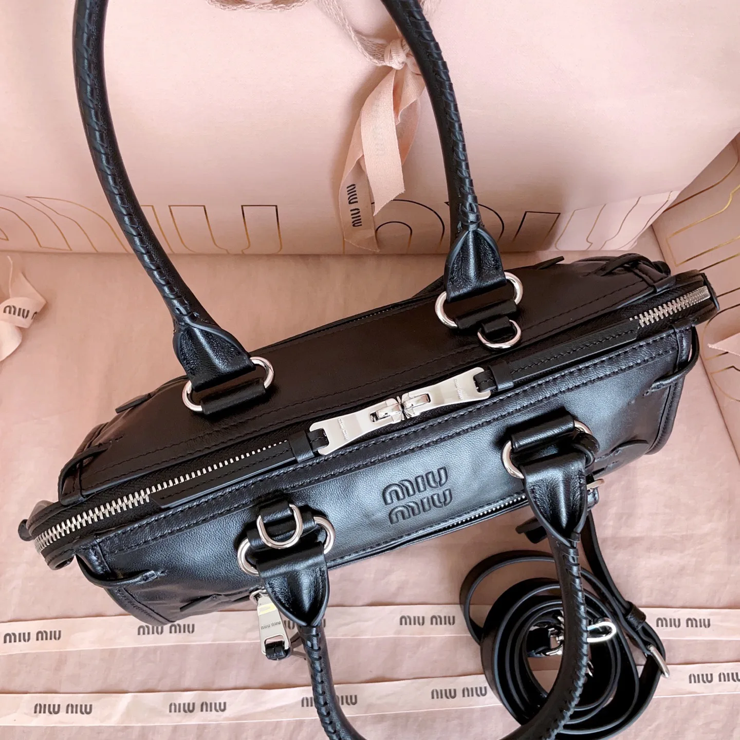 Классические Сумки Женские Miu Miu 18004751