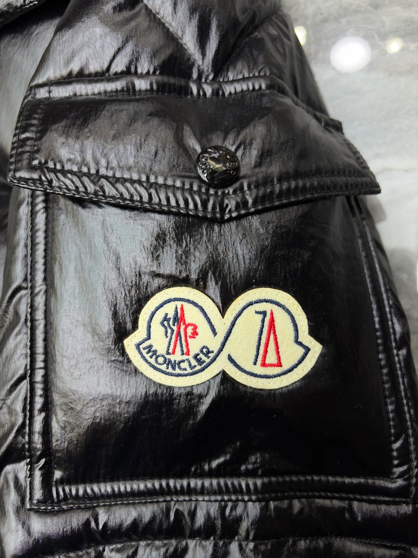 Куртки И Пуховики Мужские Moncler 17568677