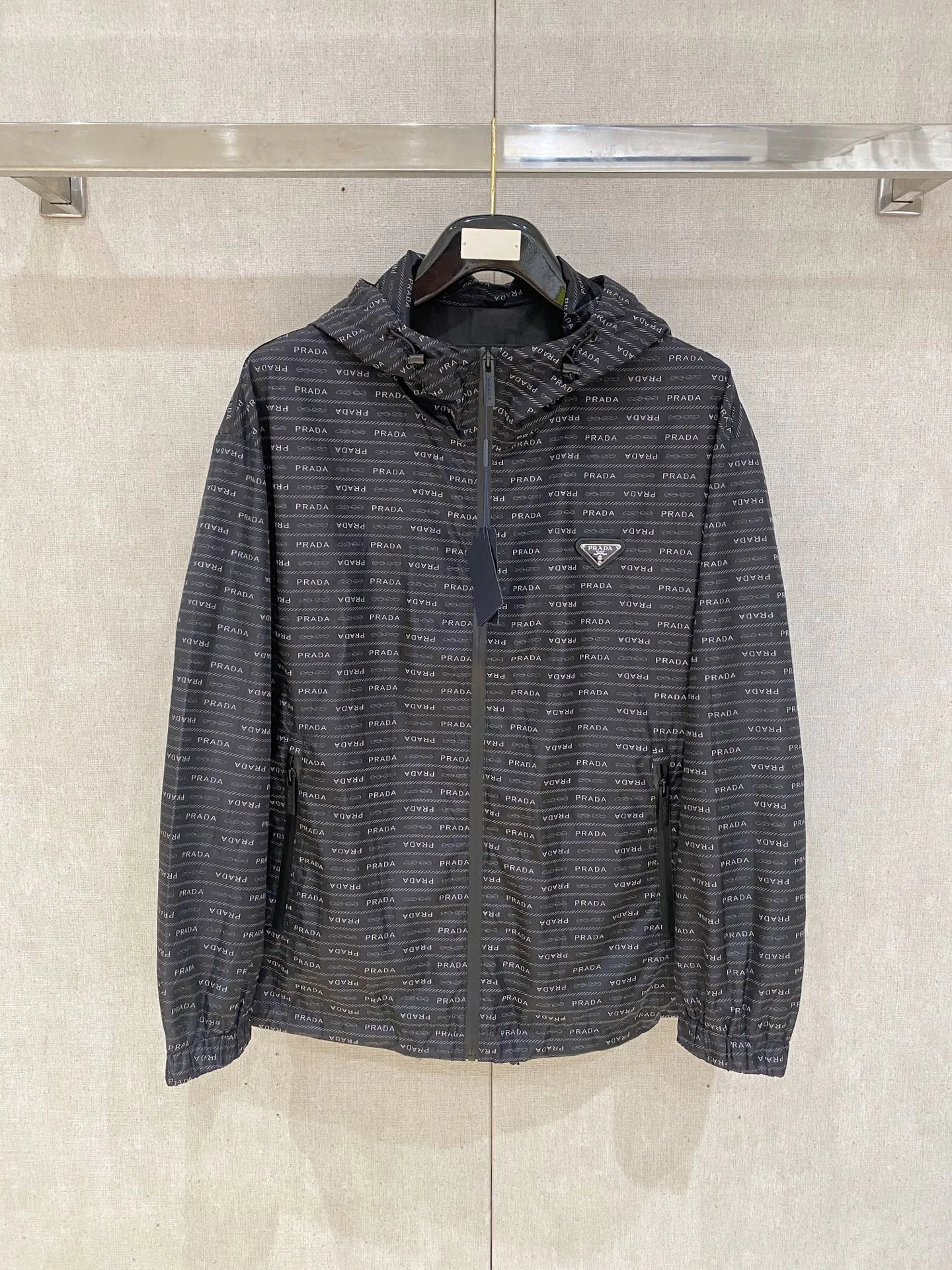 Куртки И Пуховики Мужские Prada 93546