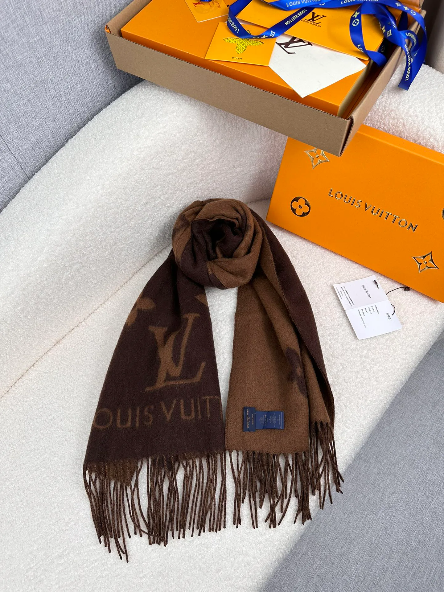 Шарфы Louis Vuitton 1973578