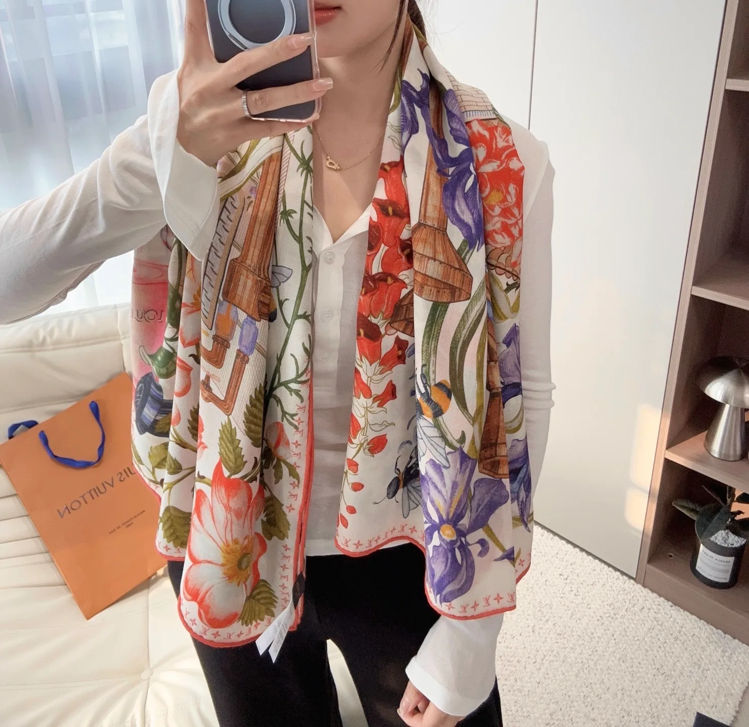 Платки Louis Vuitton 18675753