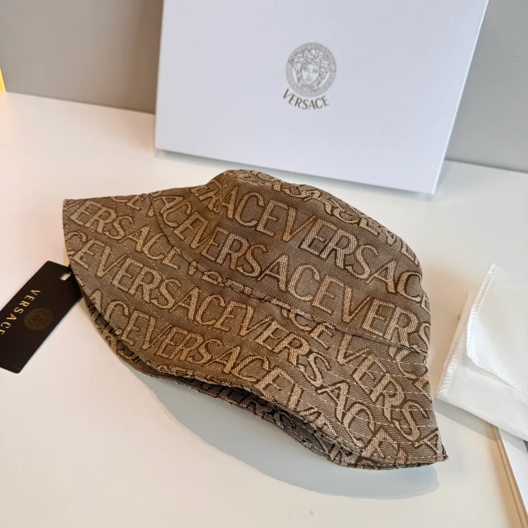 Головные Уборы Versace 17467750