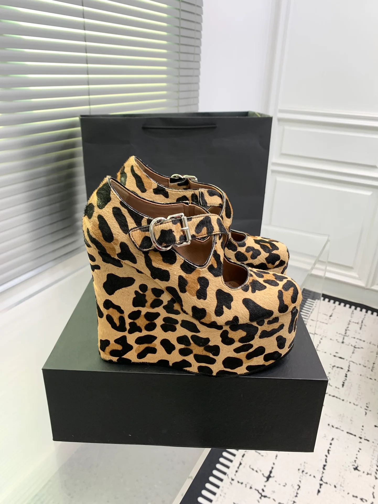 Туфли Женские Alaia 3094