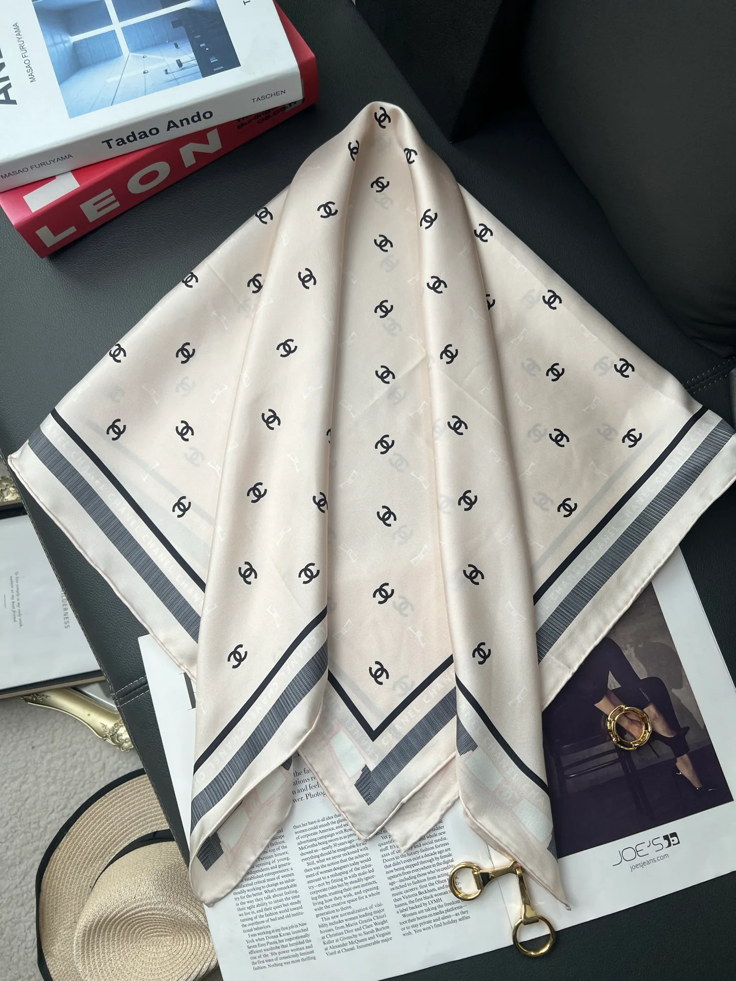 Платки Chanel 13855831