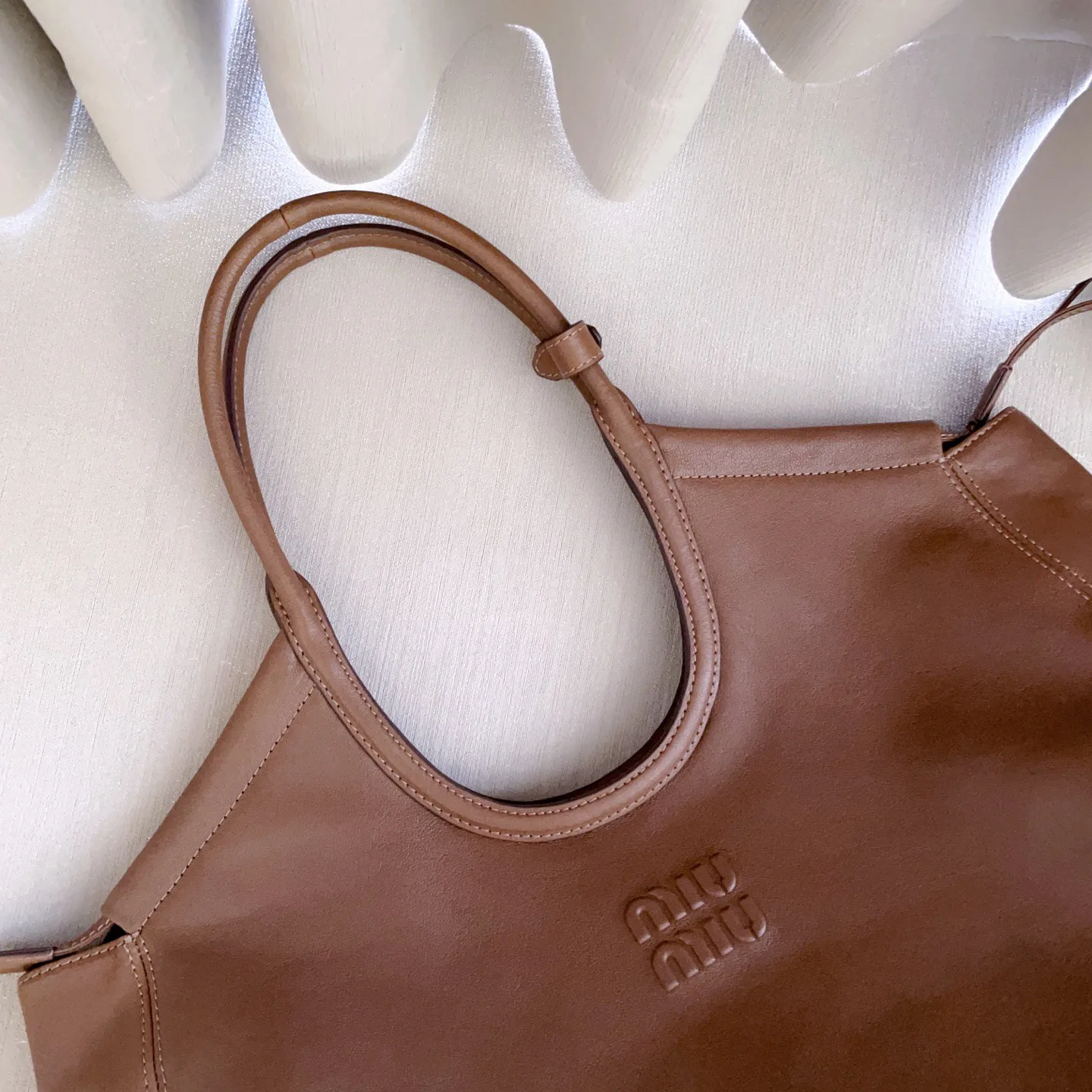 Классические Сумки Женские Miu Miu 18248084