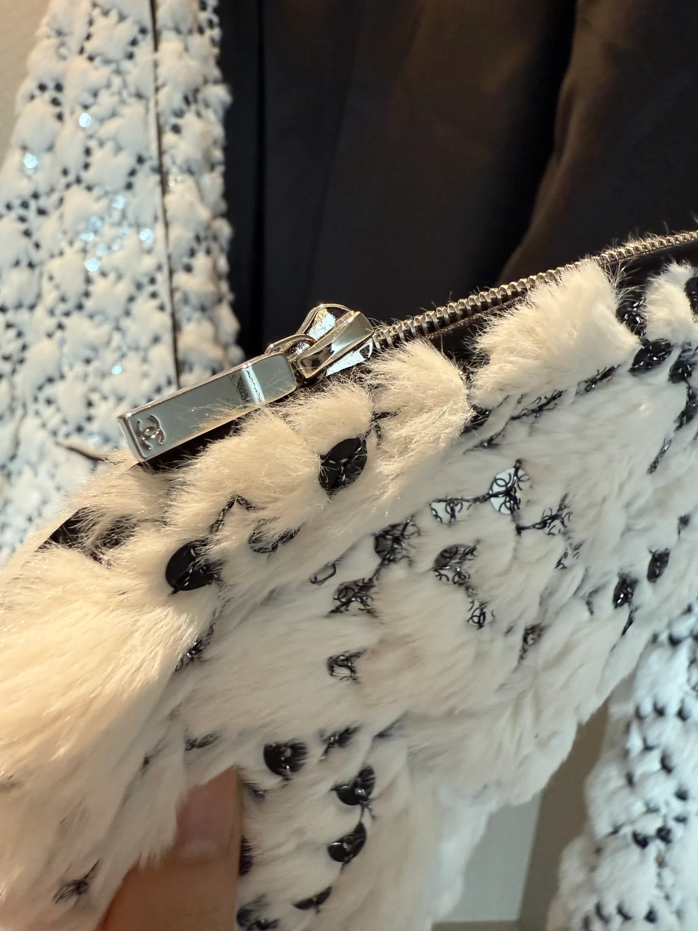 Куртки И Пуховики Женские Chanel 317441