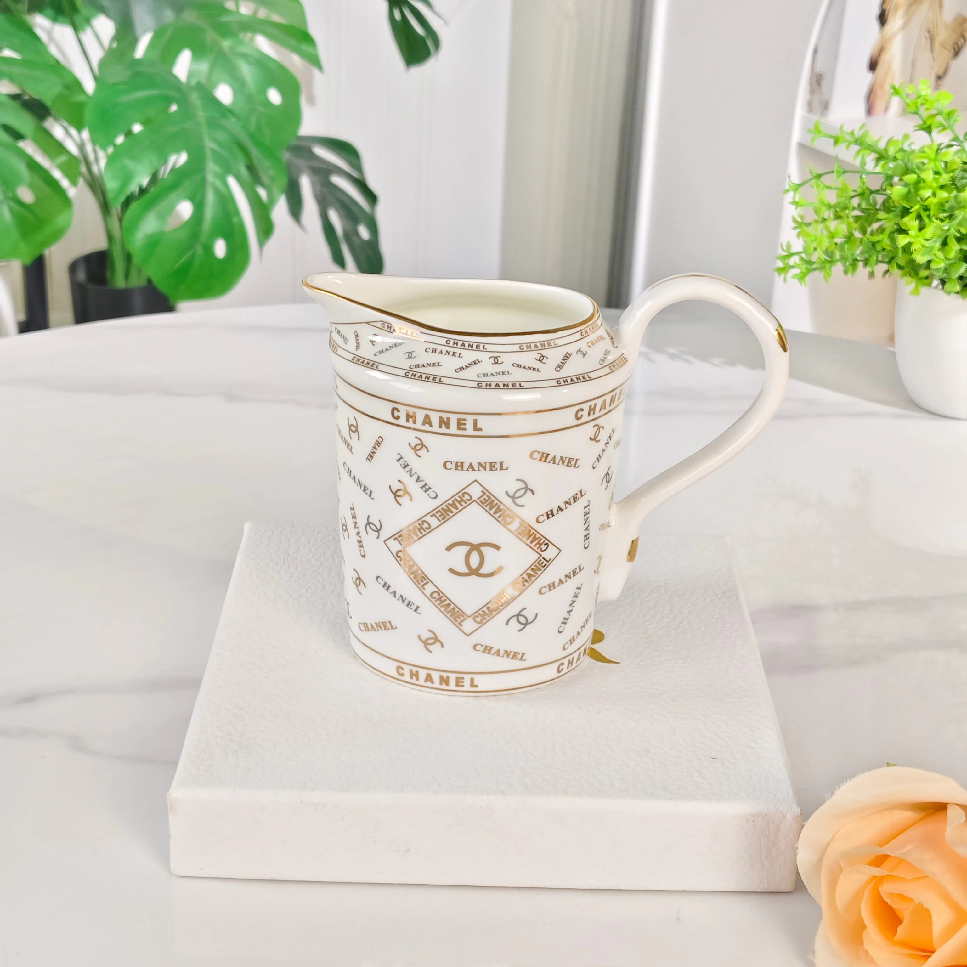 Посуда Chanel 553123