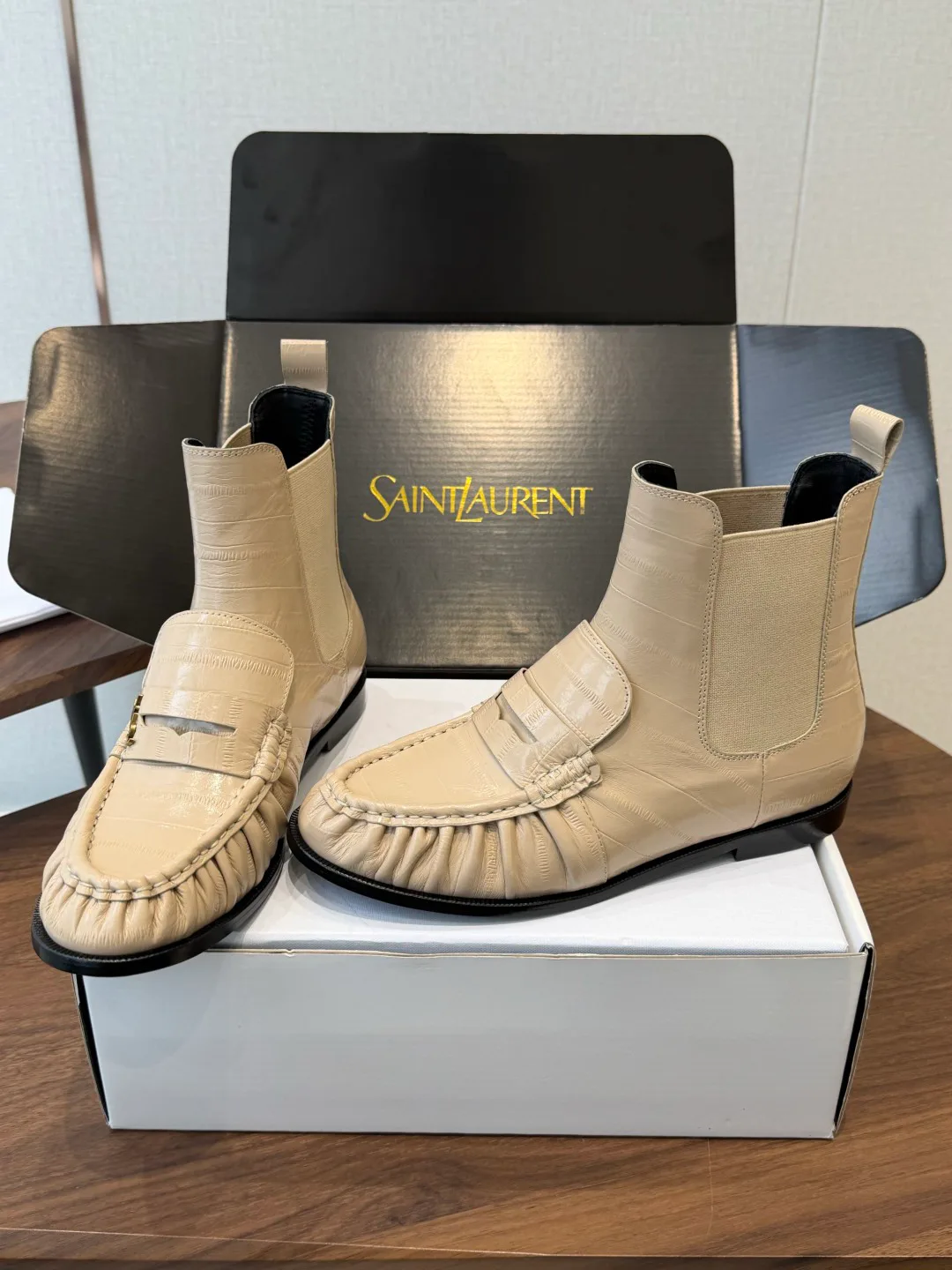 Лоферы И Мокасины Женские Saint Laurent 18182786