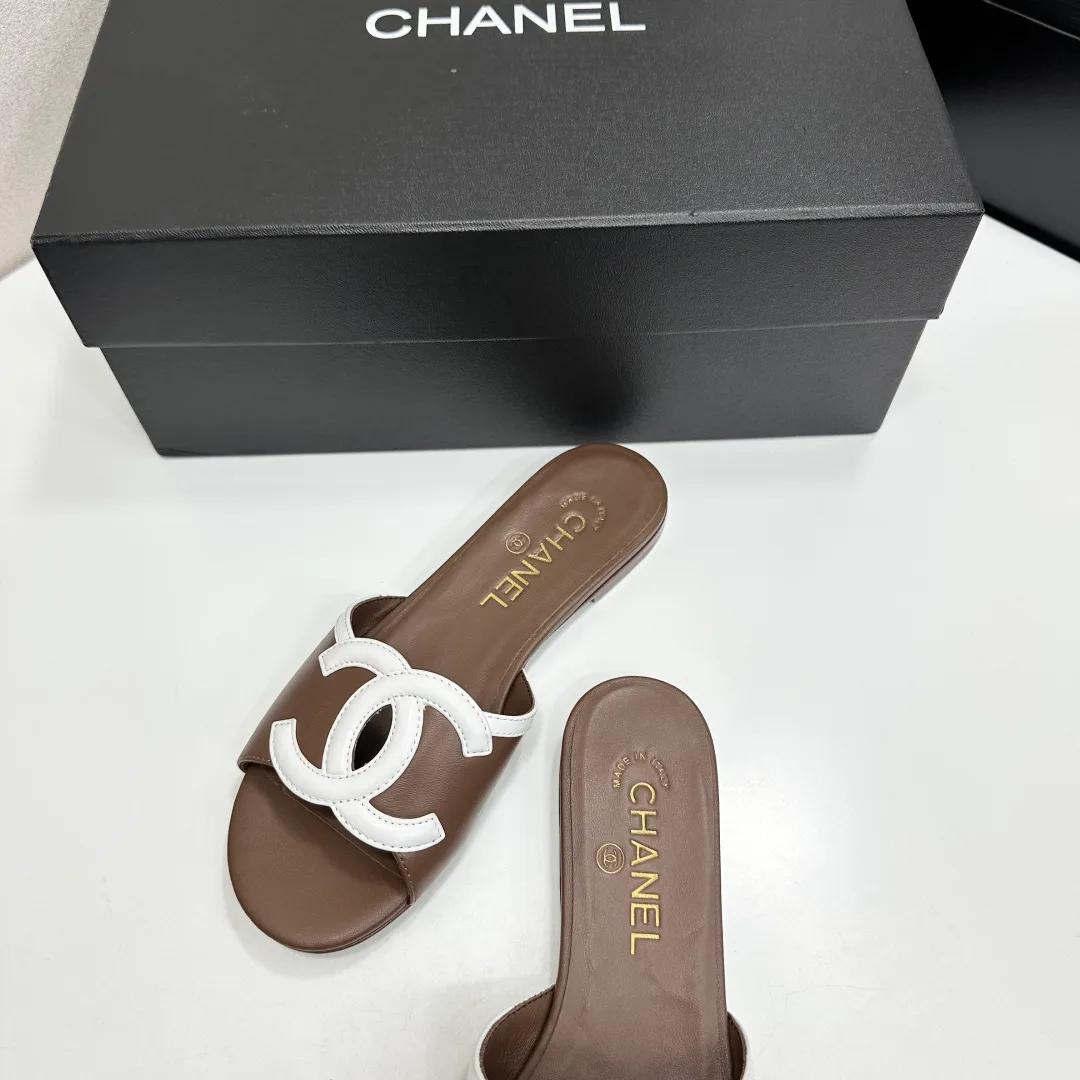 Шлепанцы Женские Chanel 11738543