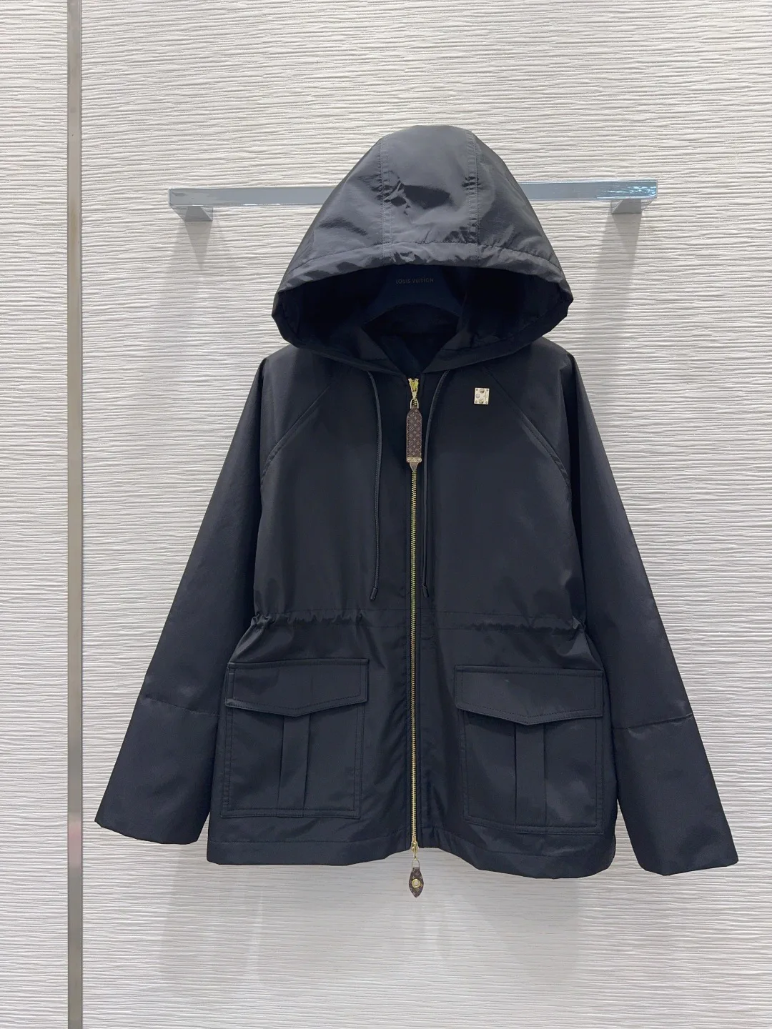Куртки И Пуховики Женские Louis Vuitton 436797