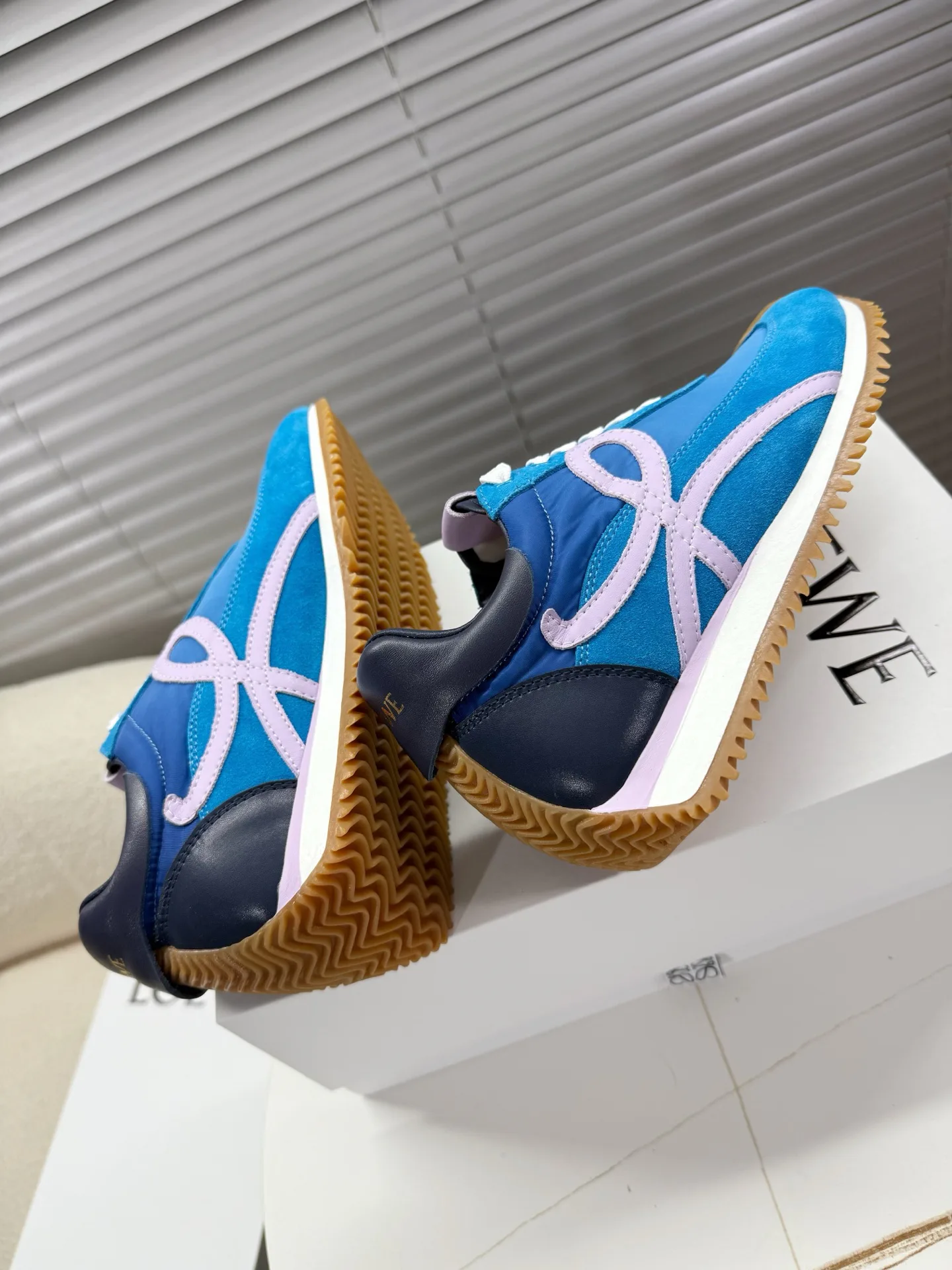 Кроссовки Женские Loewe 4019877