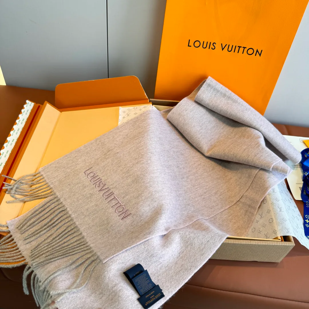 Шарфы Louis Vuitton 1518574