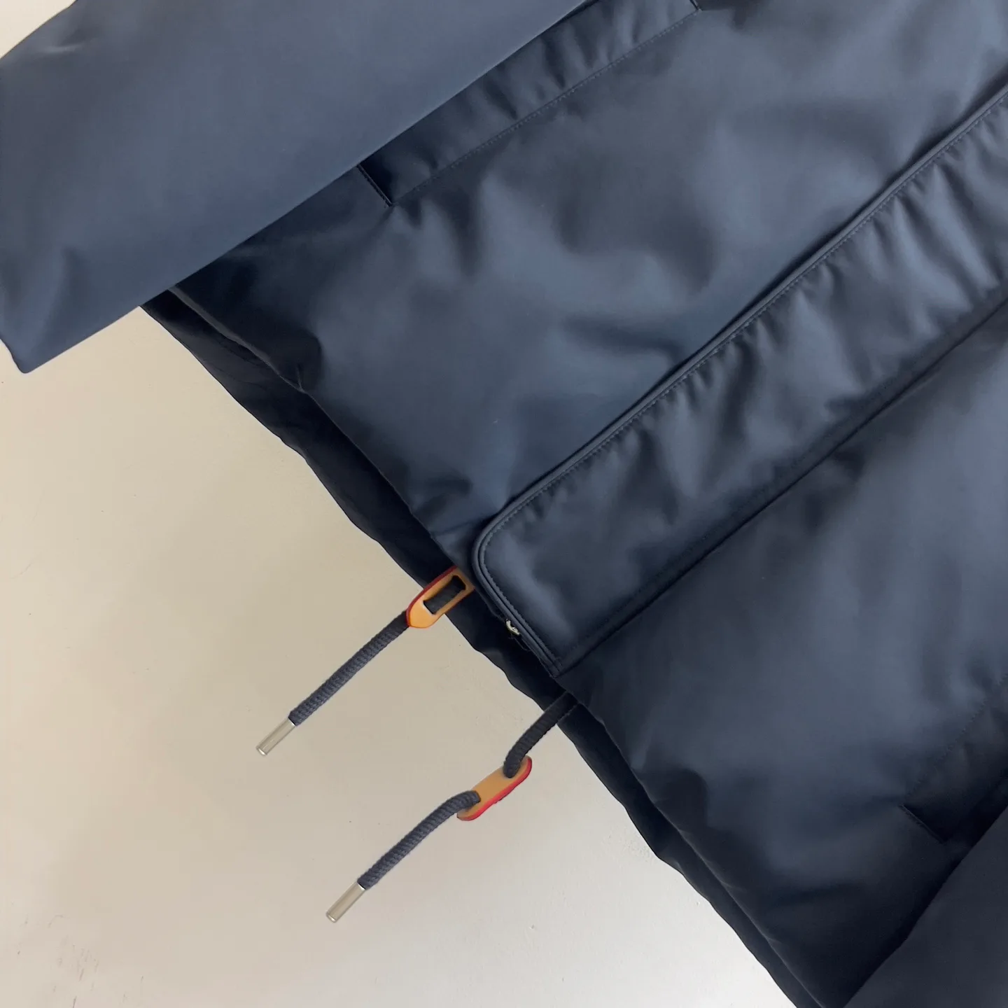 Куртки И Пуховики Женские Louis Vuitton 844040