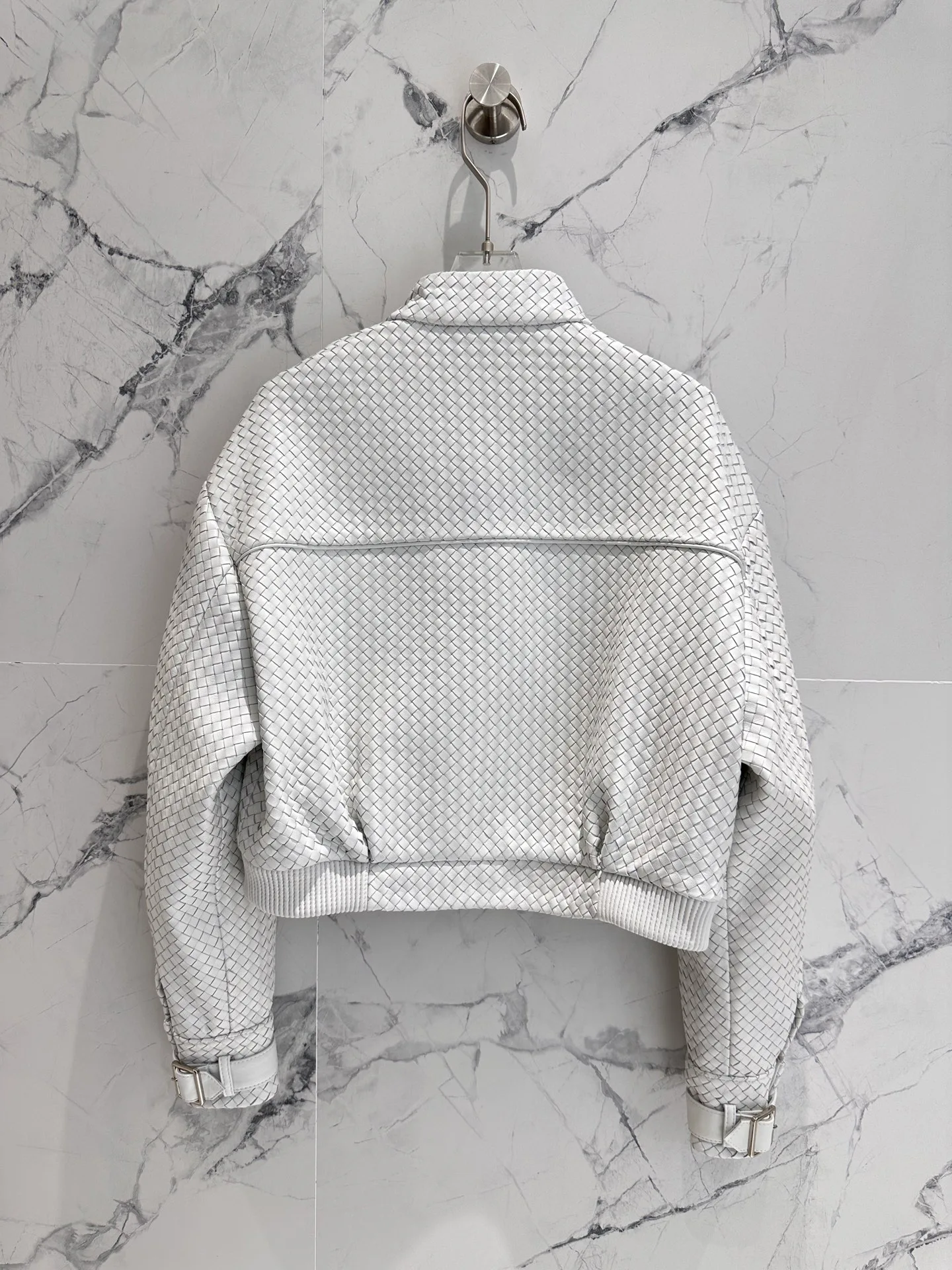 Кожаные Куртки И Дублёнки Женские Bottega Veneta 11759382