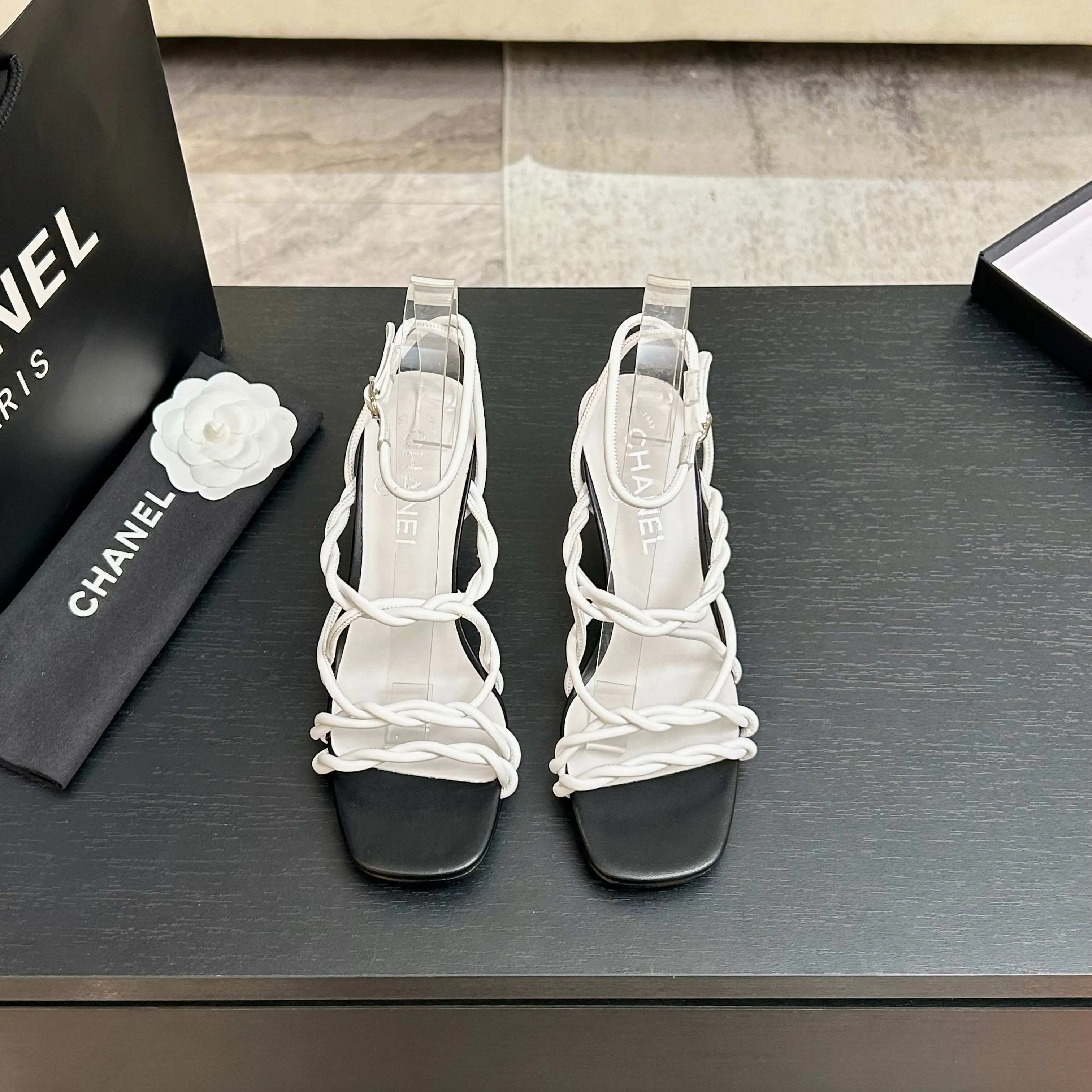 Босоножки Женские Chanel 11776662