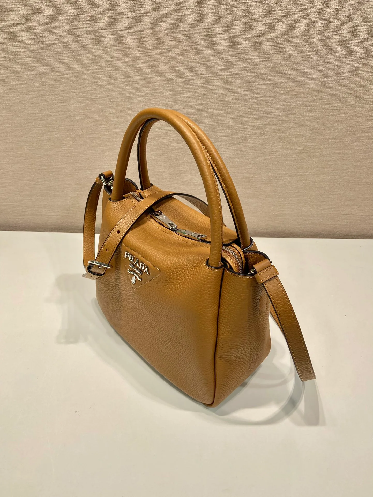 Сумки На Ремне Женские Prada 11449116