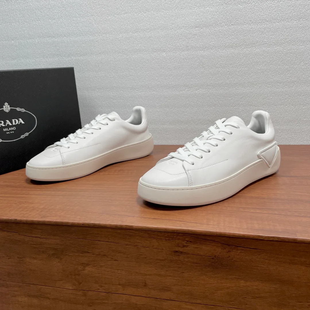 Кроссовки Мужские Prada 19555388