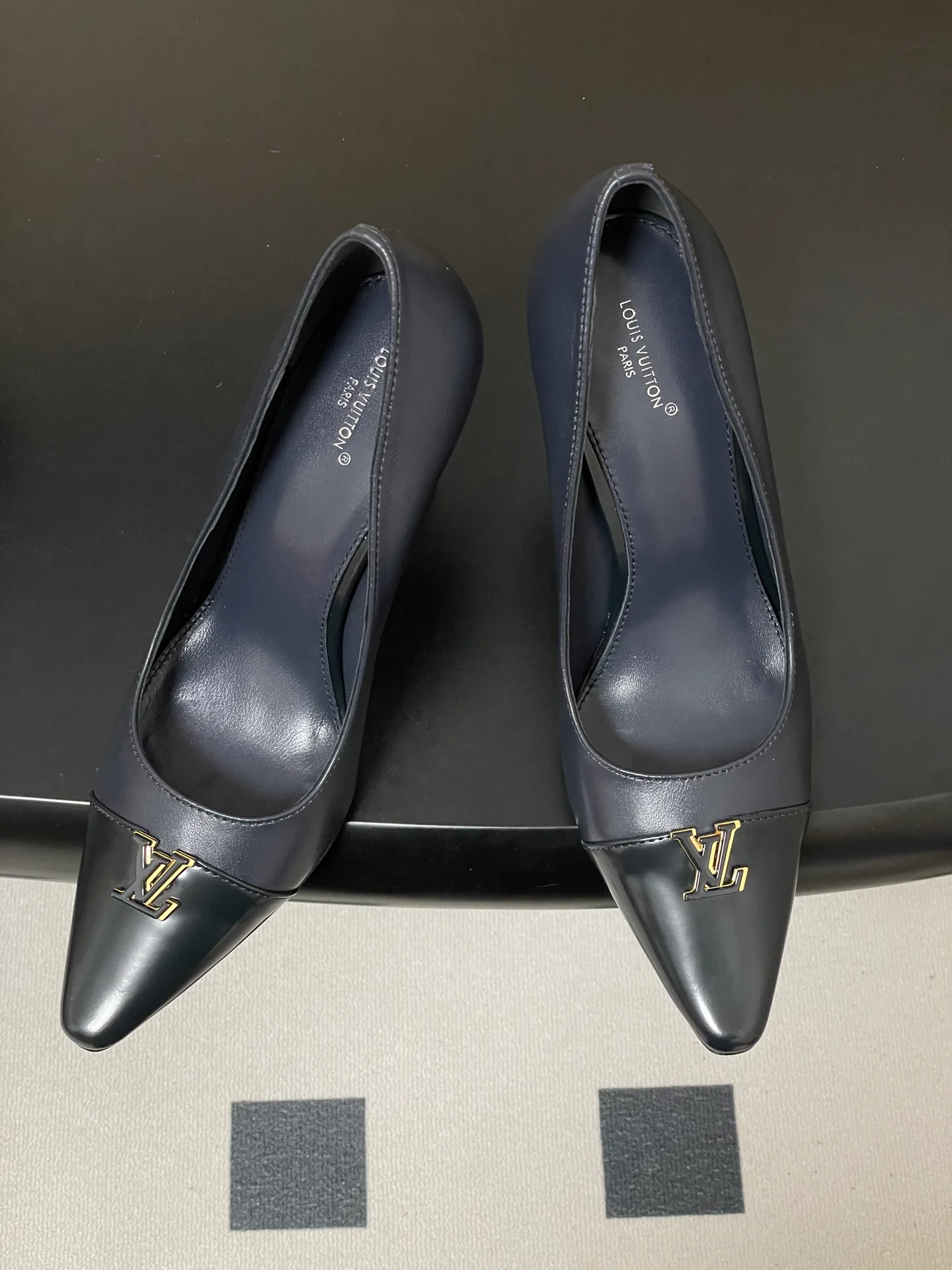 Туфли Женские Louis Vuitton 11628707