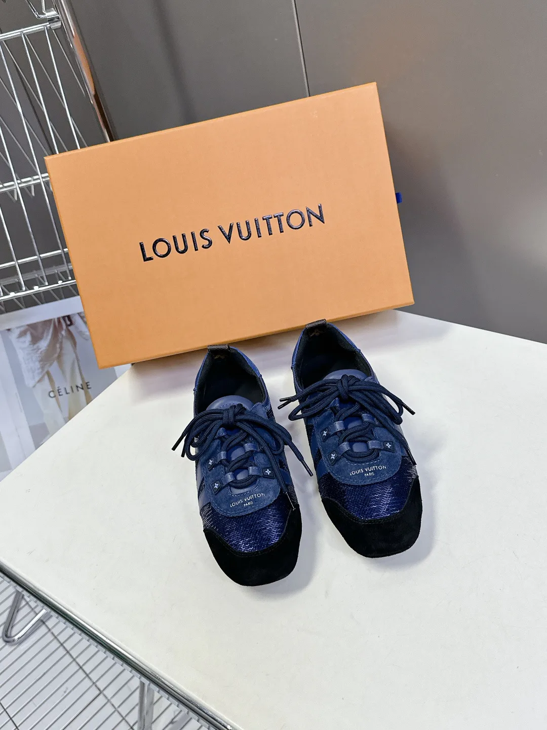 Кроссовки Женские Louis Vuitton 1480787