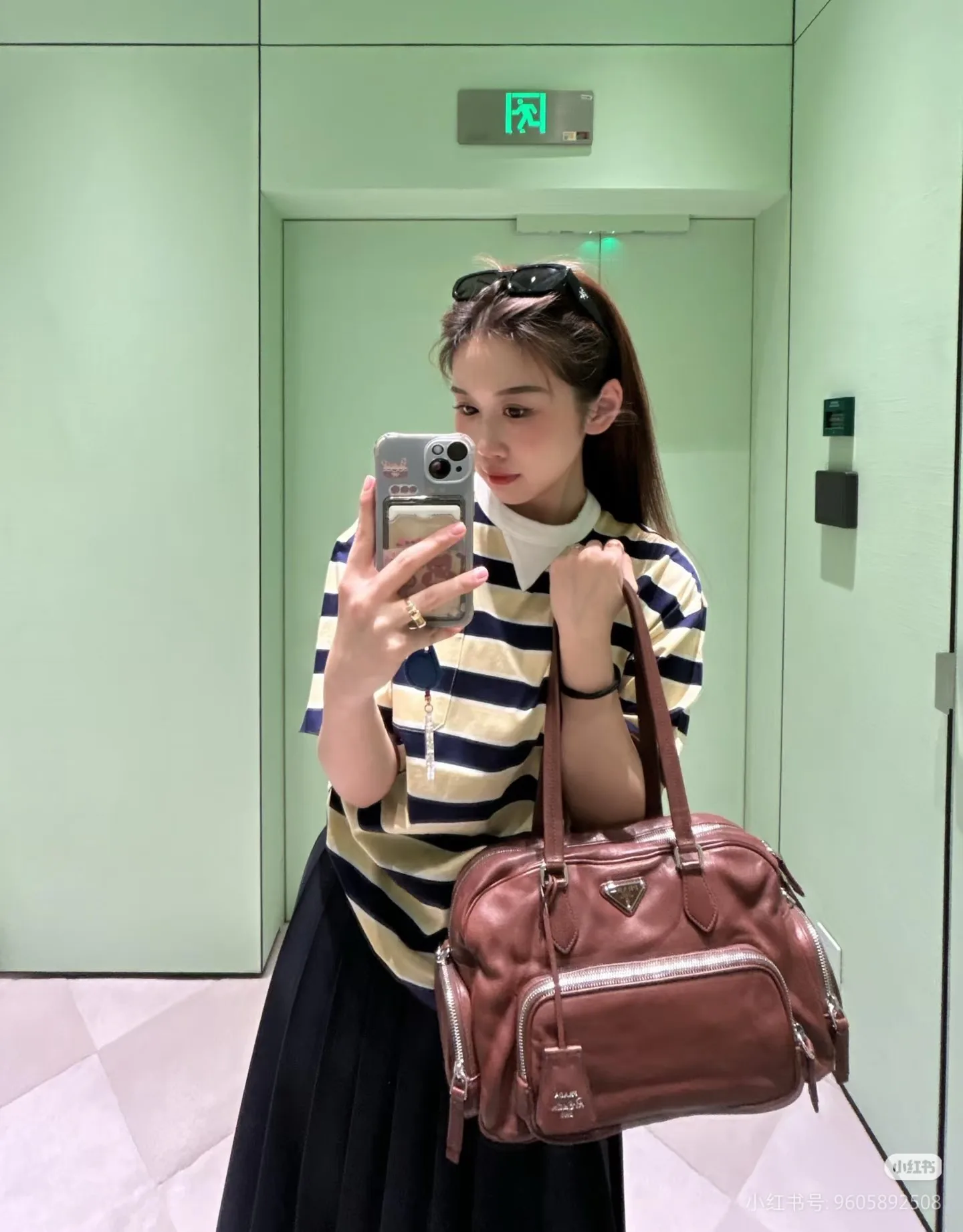 Футболки Женские Prada 1846484