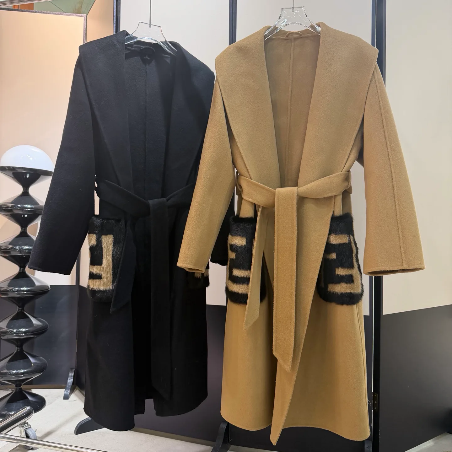 Пальто Женские Fendi 19260068
