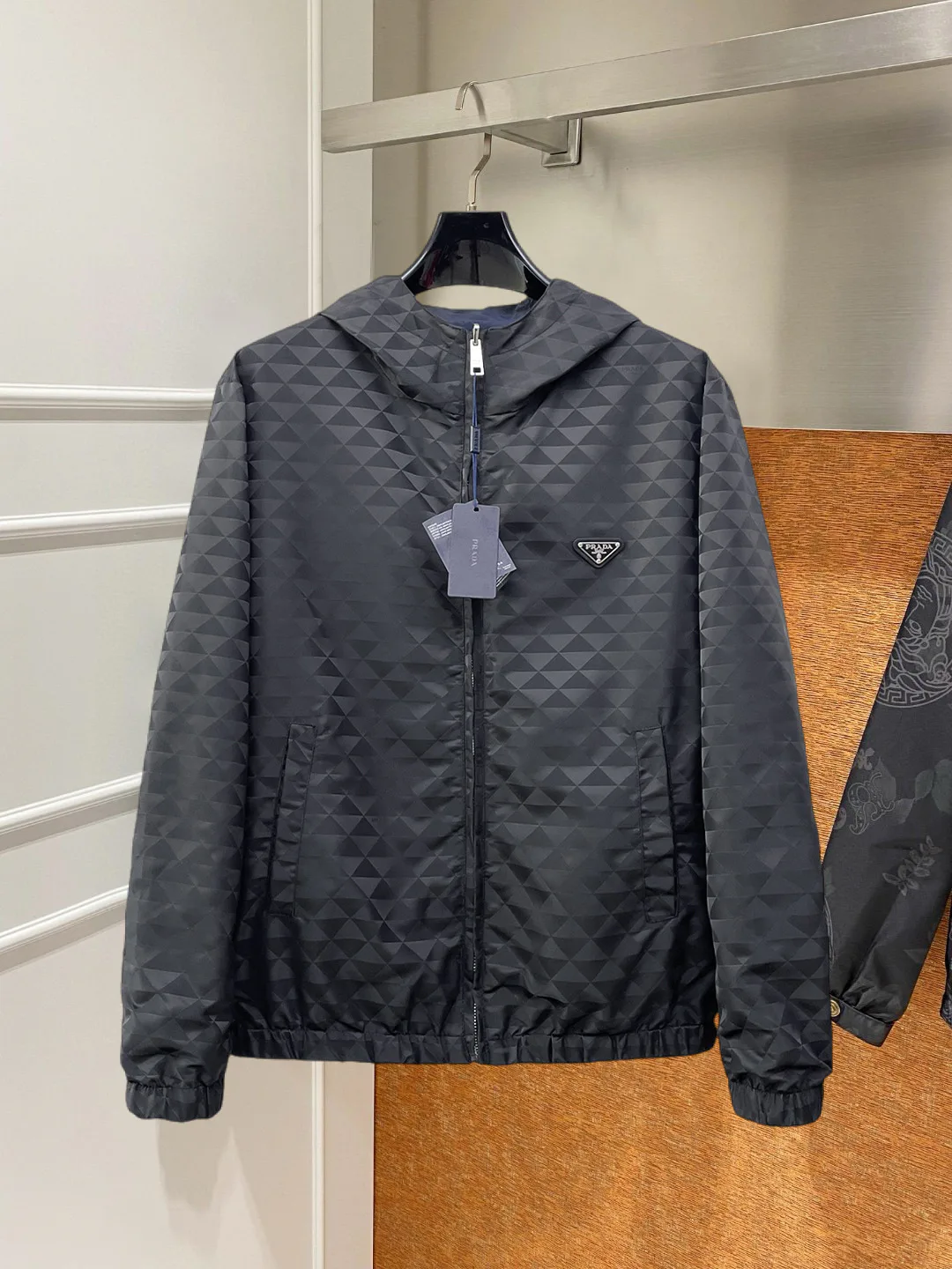 Куртки И Пуховики Женские Prada 18614692